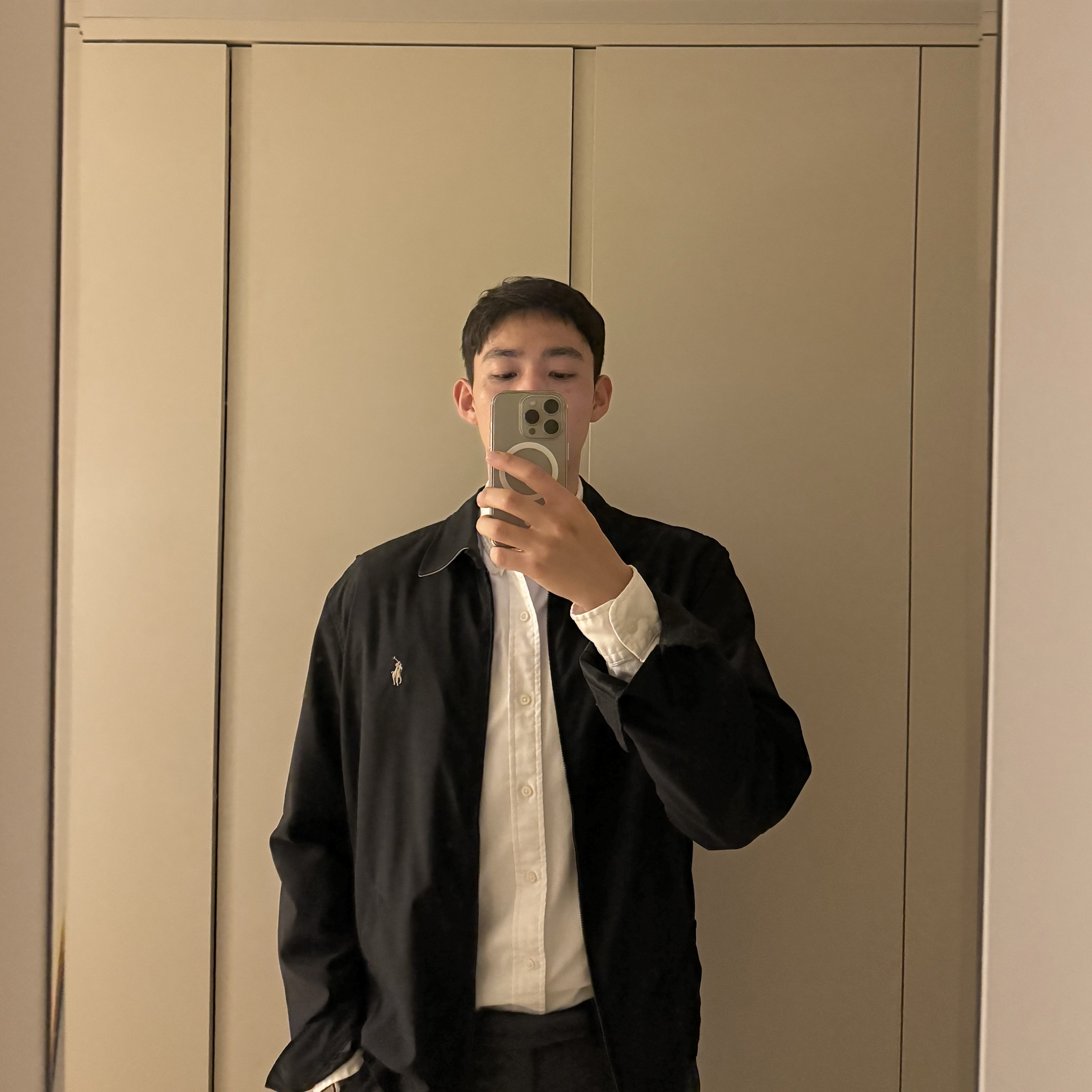 [30% 적립] Polo Ralph Lauren Classic Fit Garment Dyed Oxford Shirt White 착용 스타일