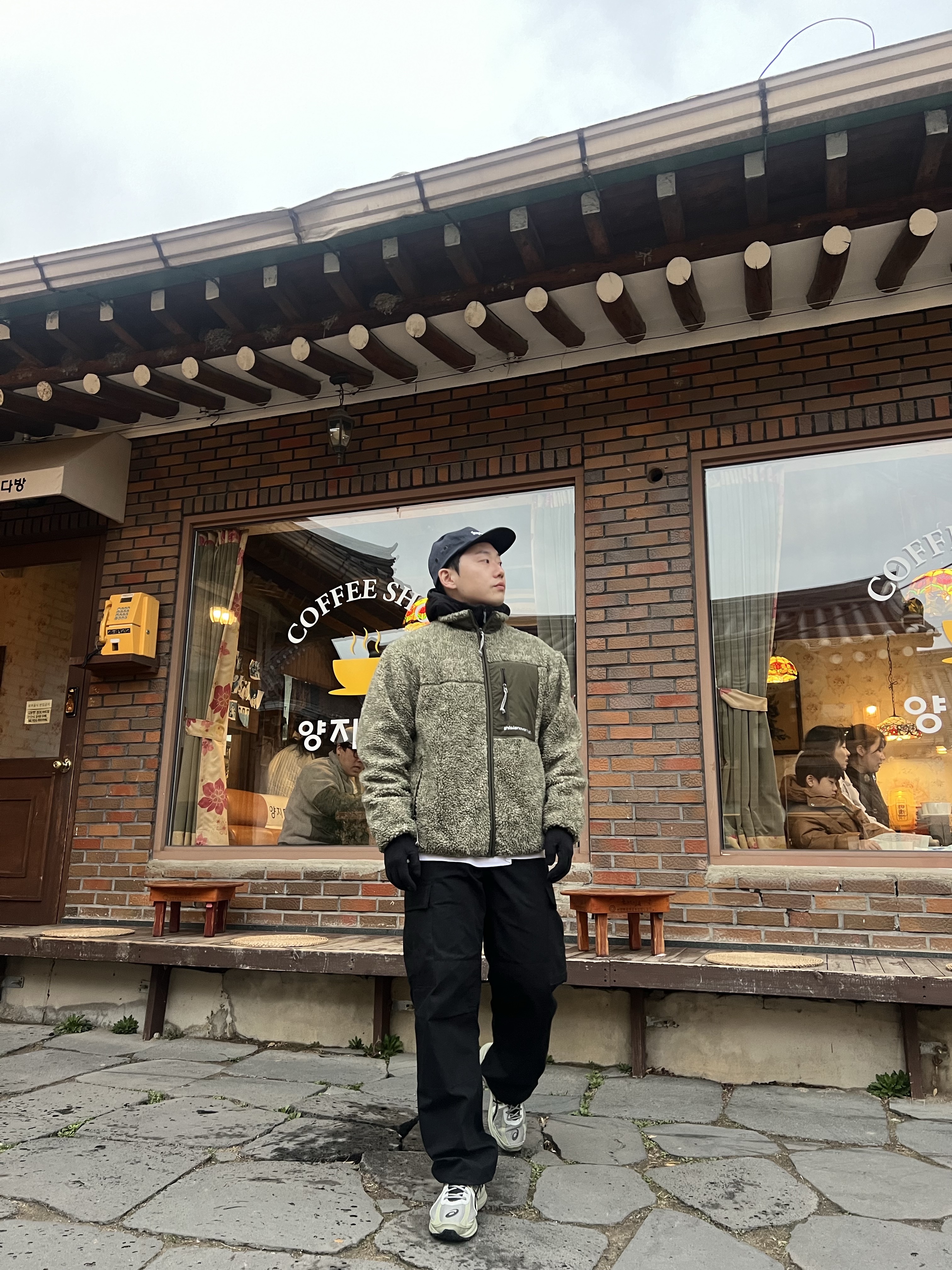 Asics Jog 100 S Sheet Rock - 2E Wide, Carhartt WIP Columbia Ripstop Regular Cargo Pants Black 착용 스타일