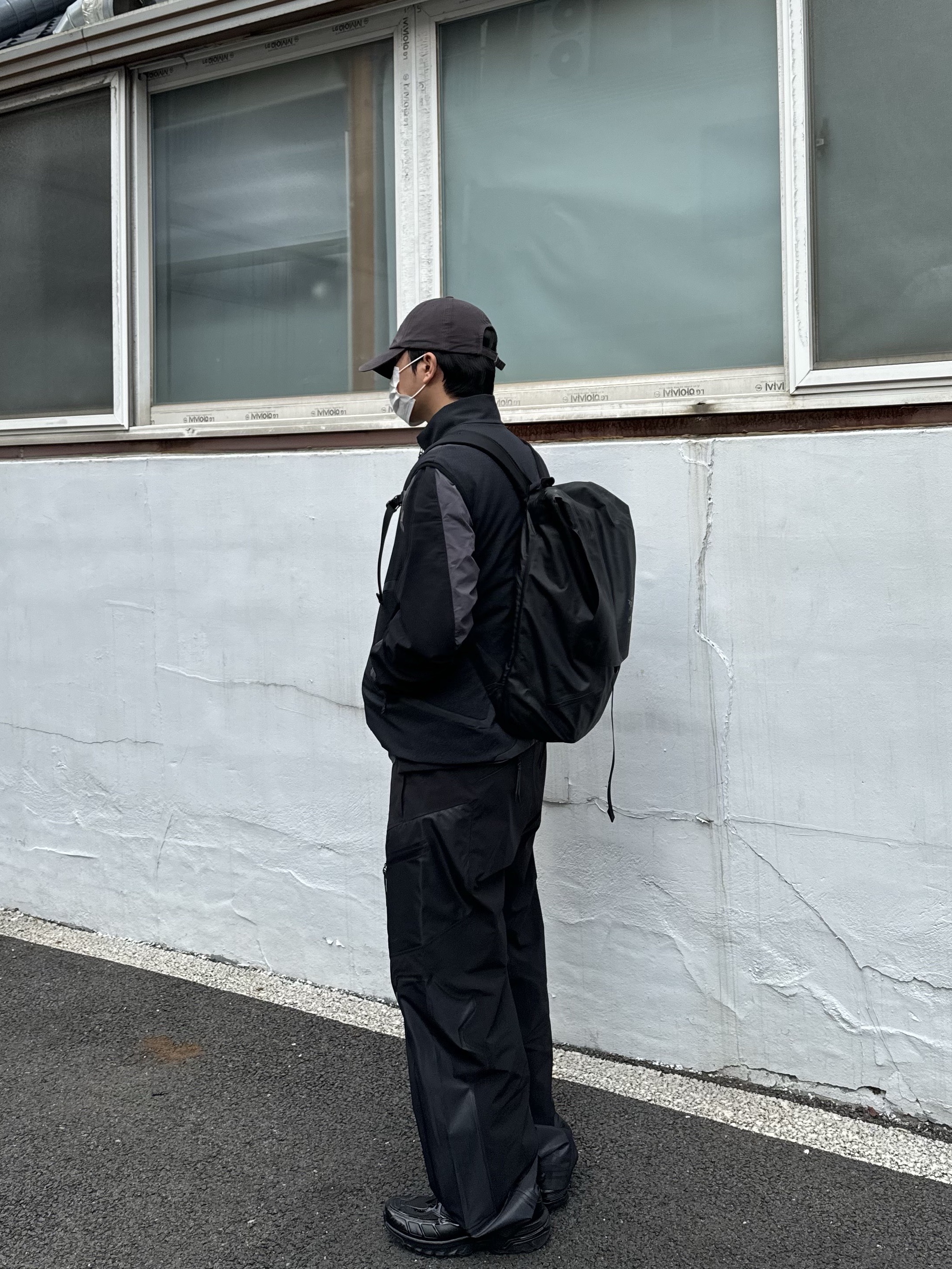 Salomon x MM6 Maison Margiela ACS Pro ADV Black Quiet Shade, Undermycar Gashutein 6 Prohibition Club Washed Ball Cap Jasper - 24SS 착용 스타일 - 2