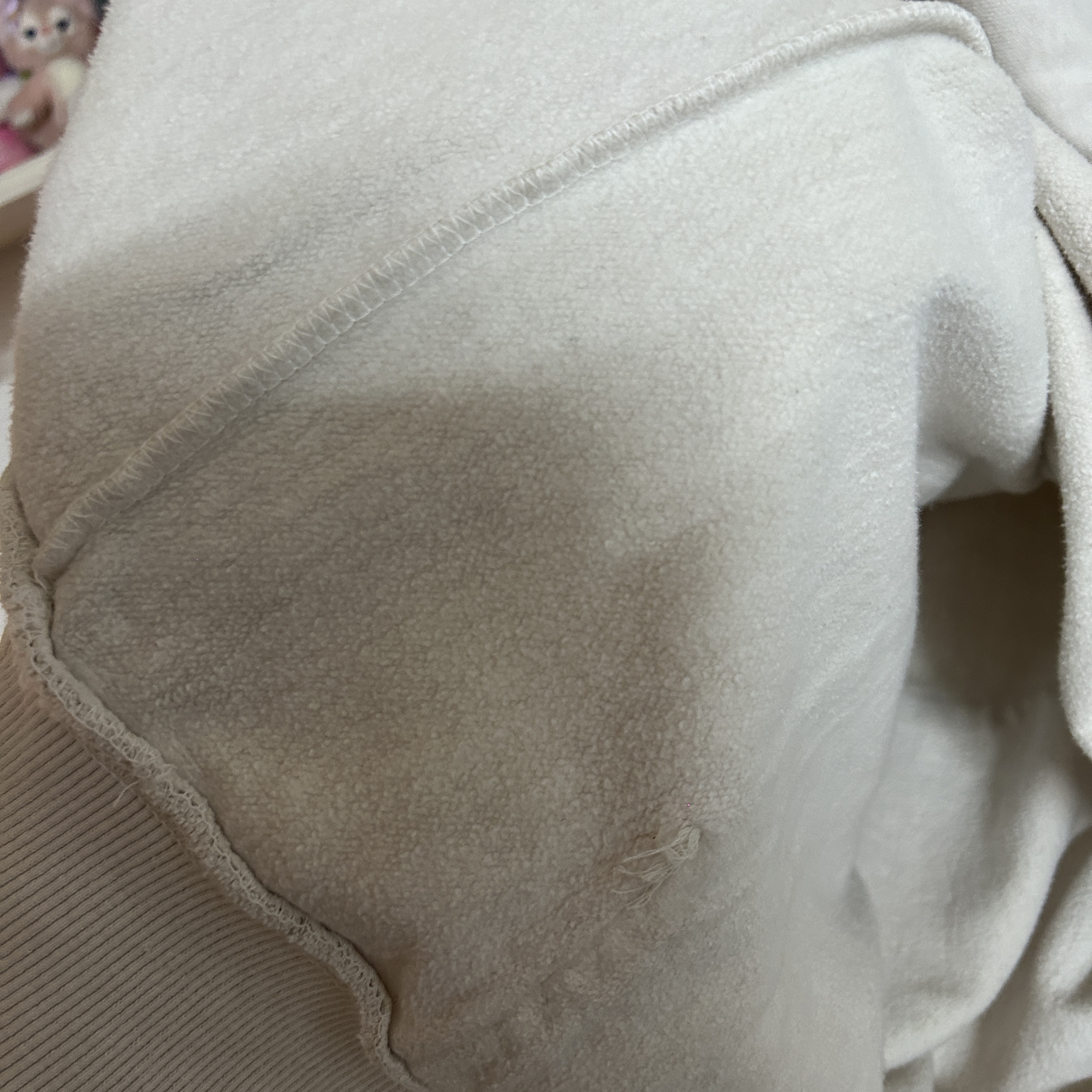 Stussy Basic Stussy Pigment Dyed Hoodie Natural, Stussy Basic Stussy Pigment Dyed LS T-Shirt Natural 2023 착용 스타일 - 3