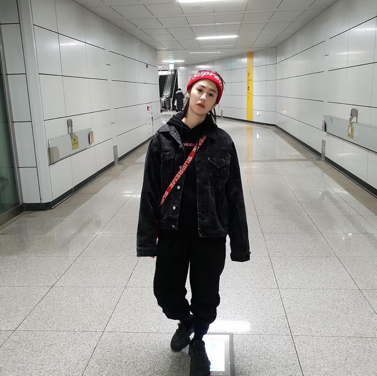 Supreme x Nike NBA Headband Red - 19SS 착용 스타일 - 1