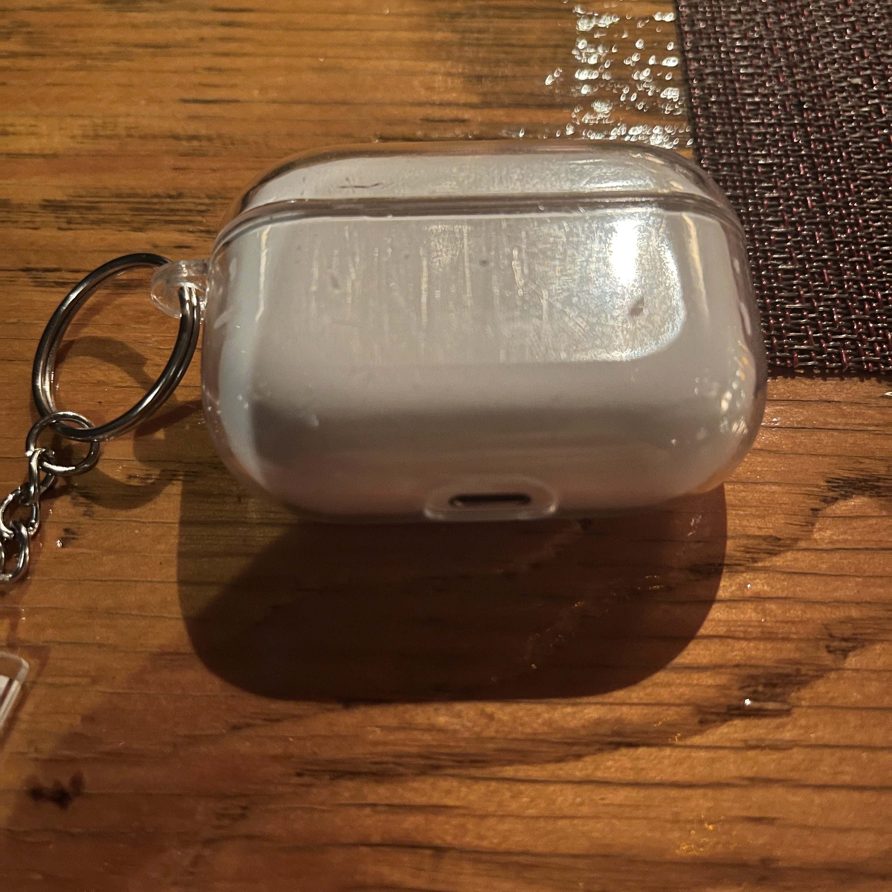 Apple AirPods Pro (Korean Ver.), [KREAM 단독] ADSB Andersson Bell Raptor Layered Cargo Pants Indigo Green 착용 스타일 - 1