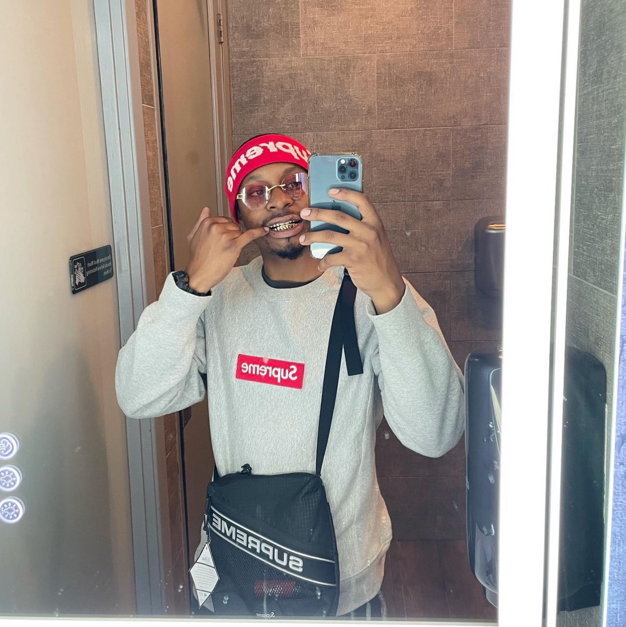Supreme x Nike NBA Headband Red - 19SS 착용 스타일 - 4