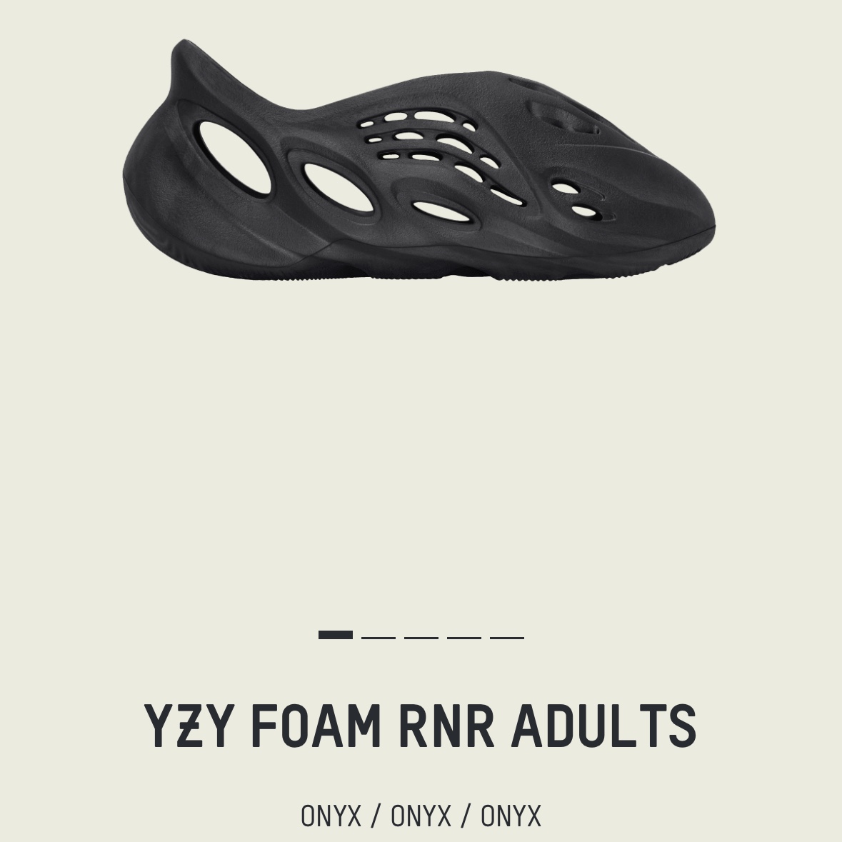 Adidas Yeezy Foam RNNR Onyx 착용 스타일
