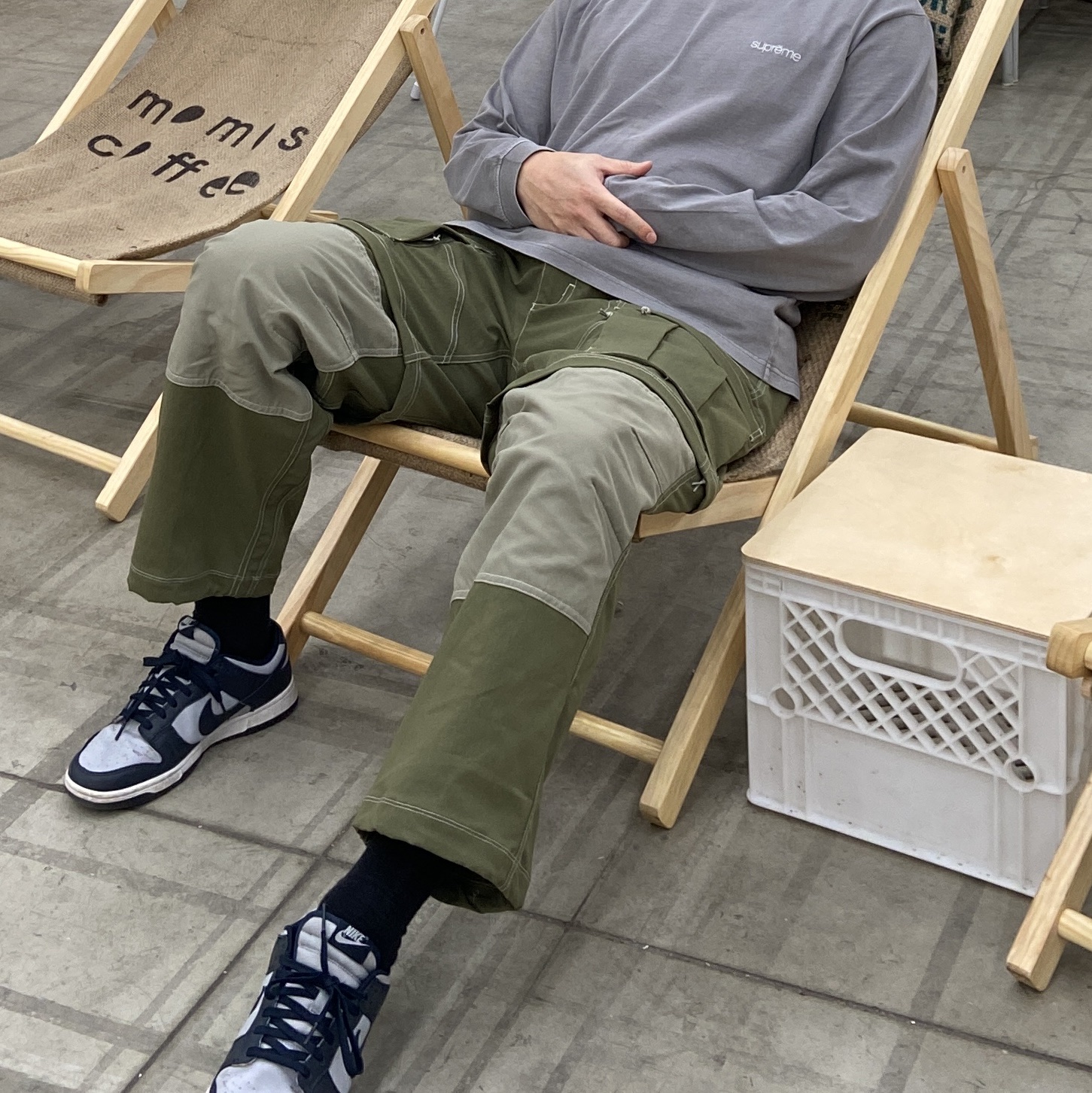 Supreme Mock Neck L/S Top Grey - 23FW, Nike ACG Smith Summit Cargo Pants Medium Olive - Asia 착용 스타일 - 2