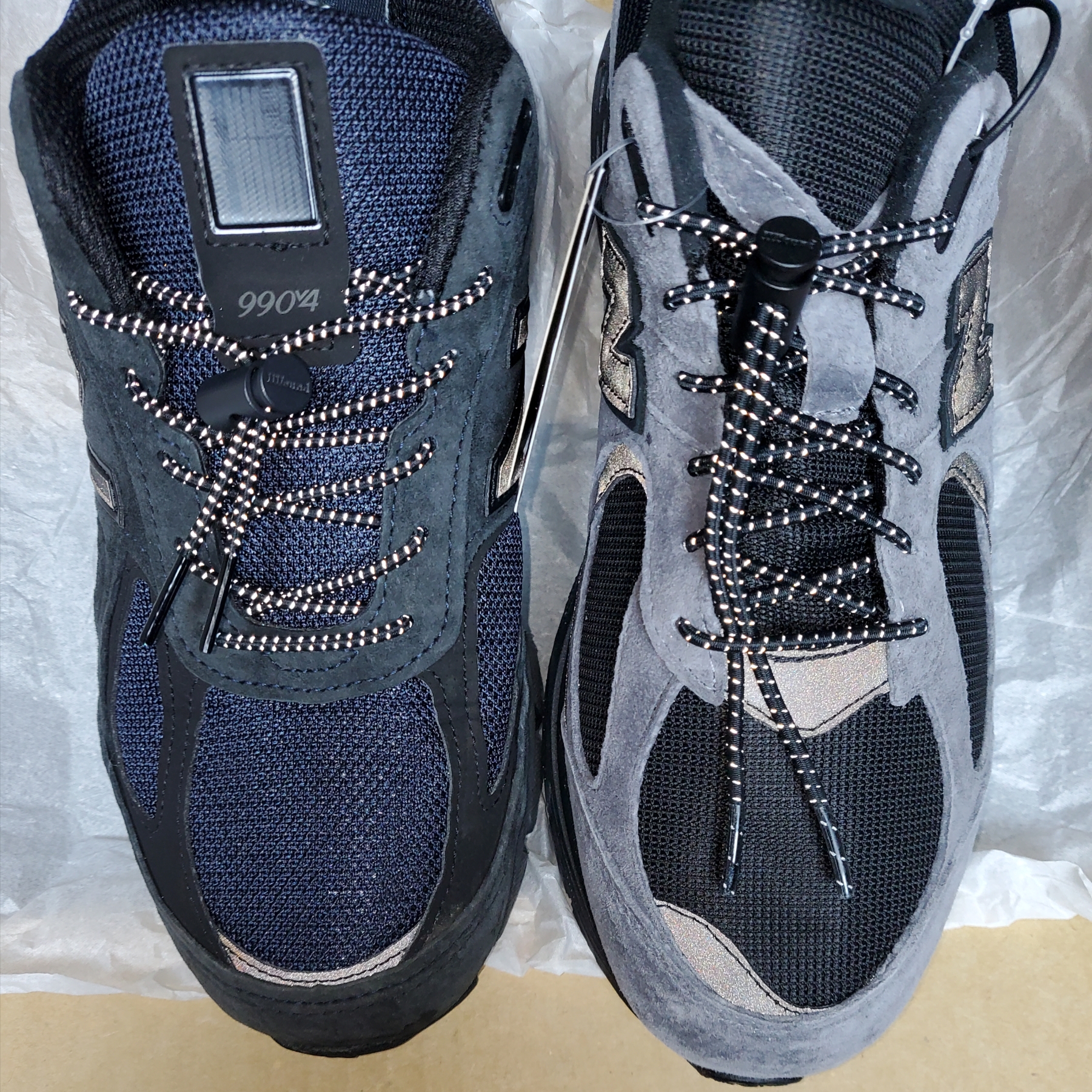 New Balance x JJJJound 2002R Gore-Tex Charcoal, New Balance x JJJJound 990v4 Navy 착용 스타일 - 2