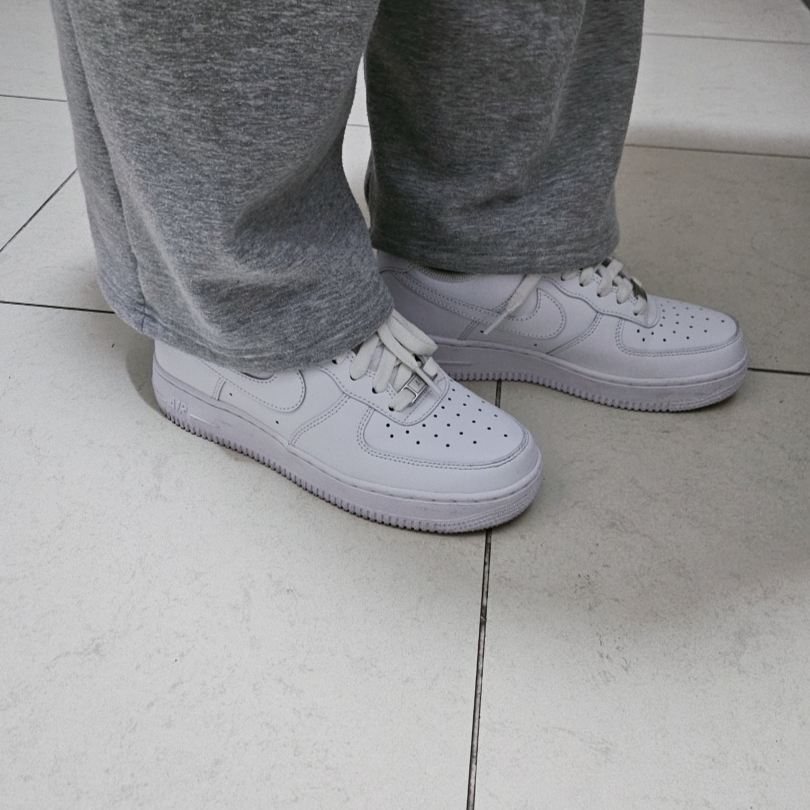 (W) Nike Air Force 1 '07 Low White 착용 스타일