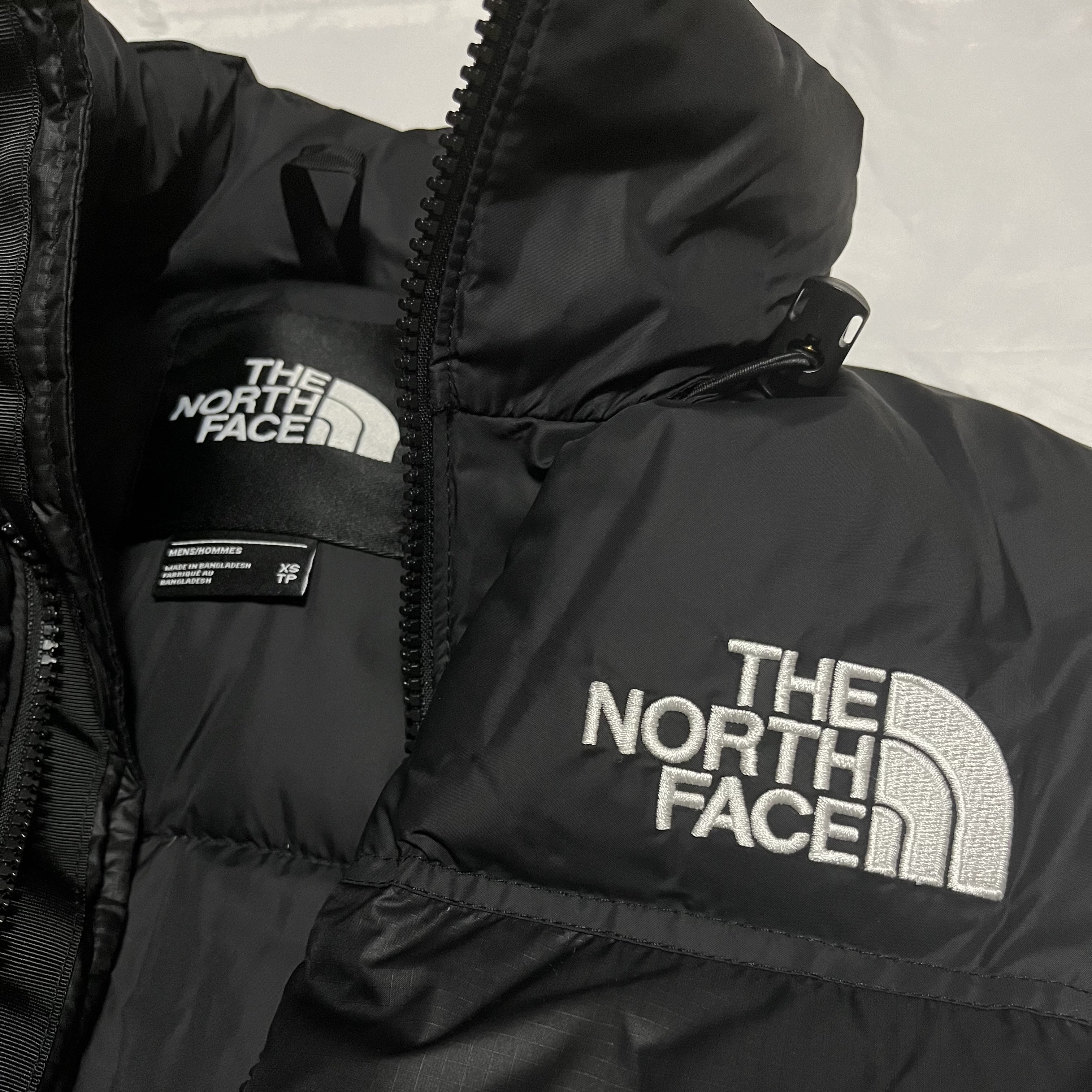 The North Face 1996 Retro Nuptse Vest Black 착용 스타일