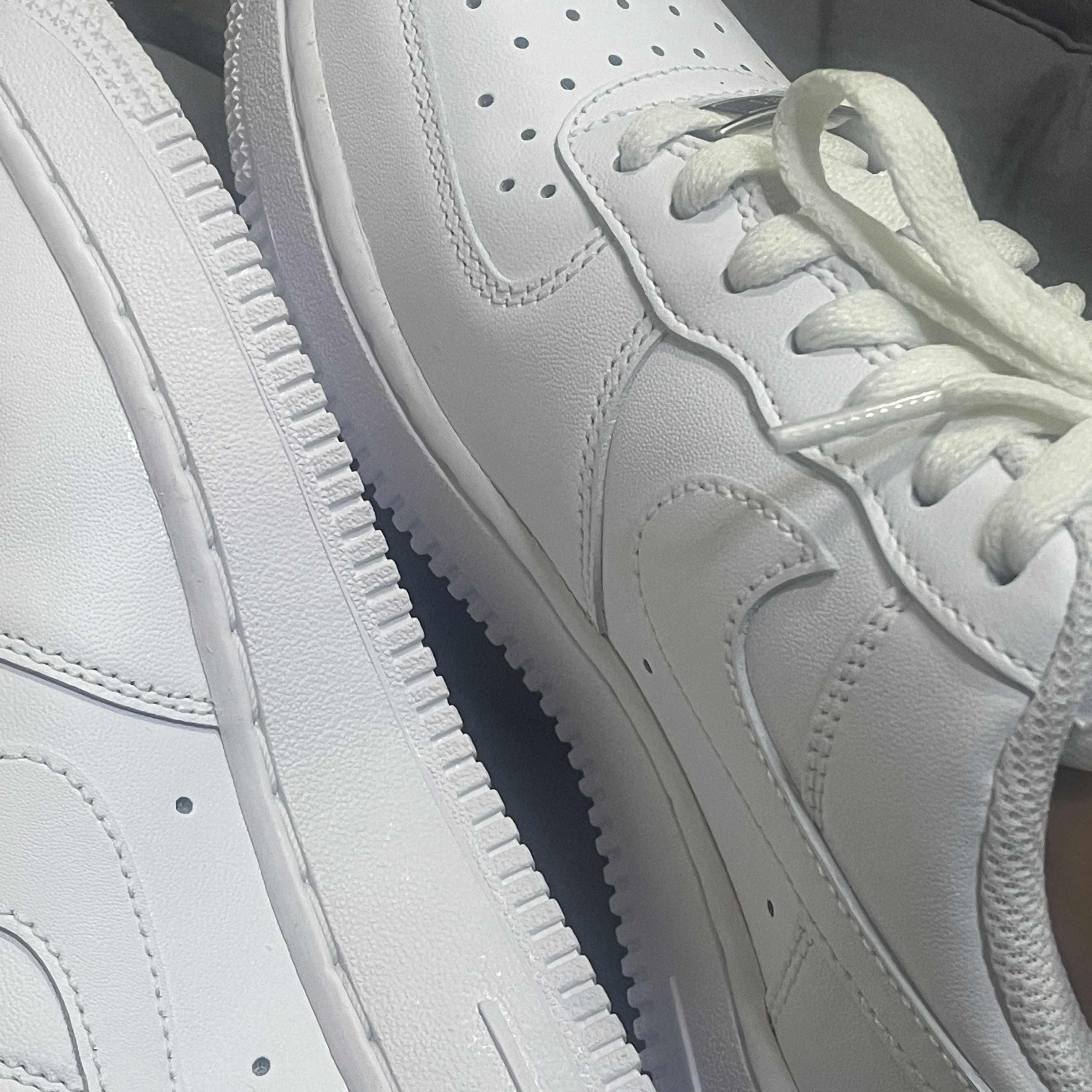 (W) Nike Air Force 1 '07 Low White 착용 스타일