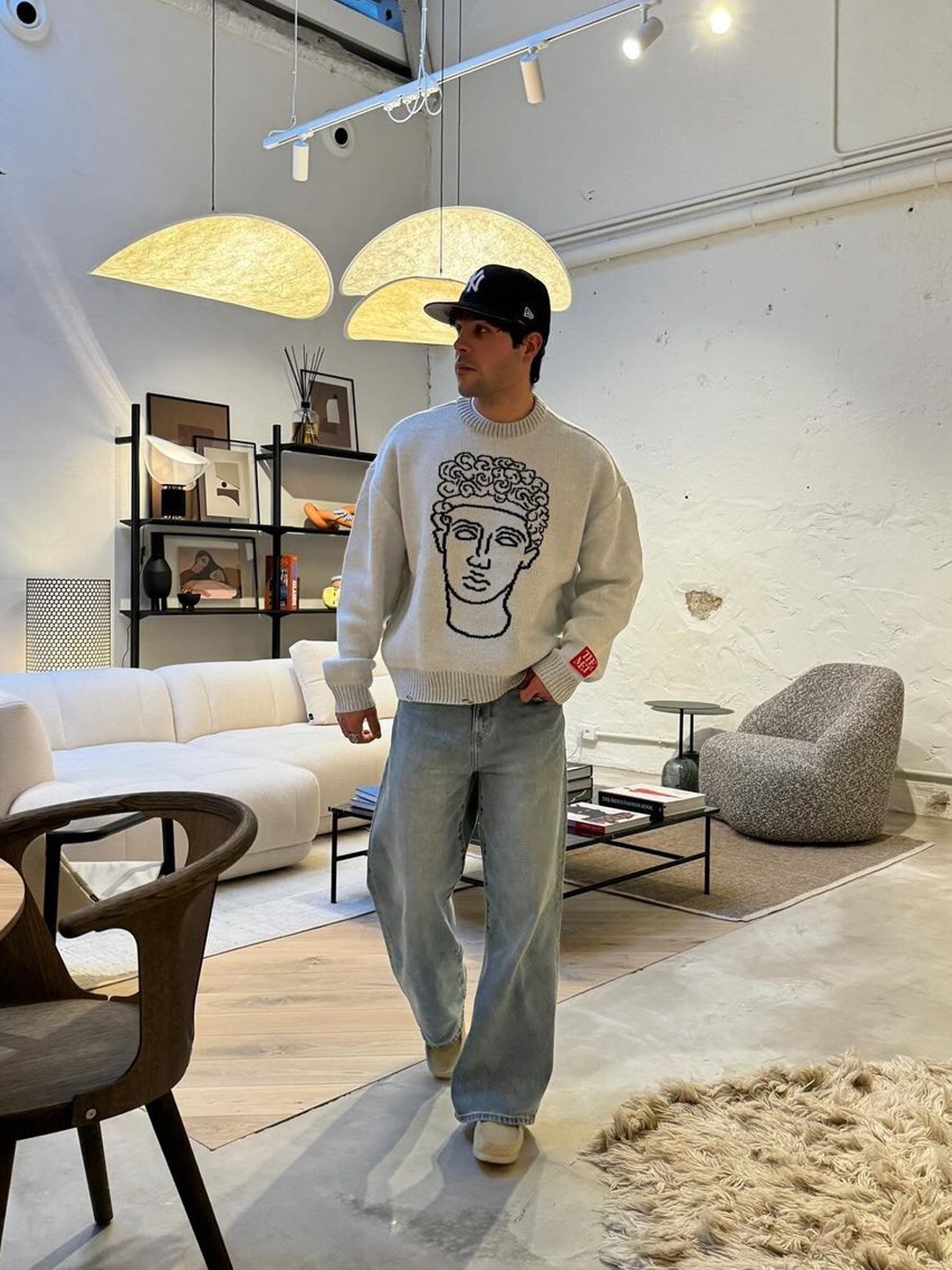 Acne Studios Slim Fit River Jeans Mid Blue, Acne Studios Regular Fit Jeans 1996 Light Blue 착용 스타일 - 3