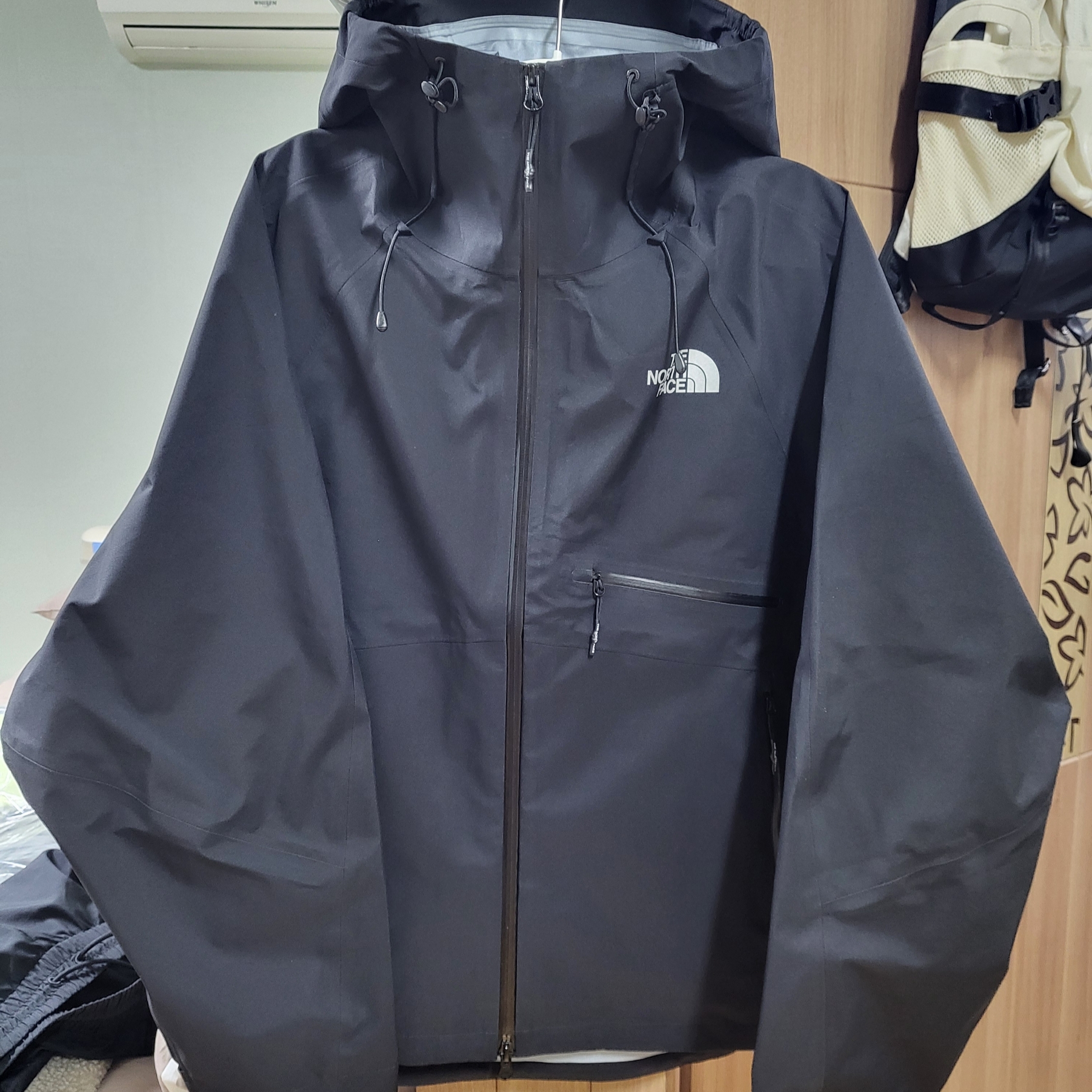 The North Face White Label Slope 3L Jacket Black 착용 스타일 - 2