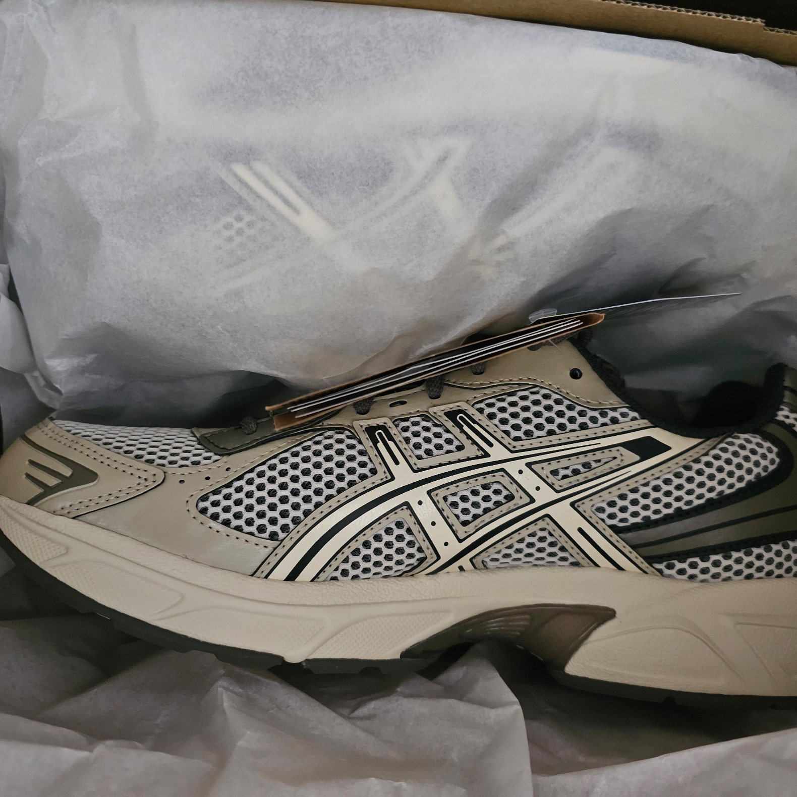 Asics Gel-1130 Birch Dark Taupe - Korea Exclusive 착용 스타일