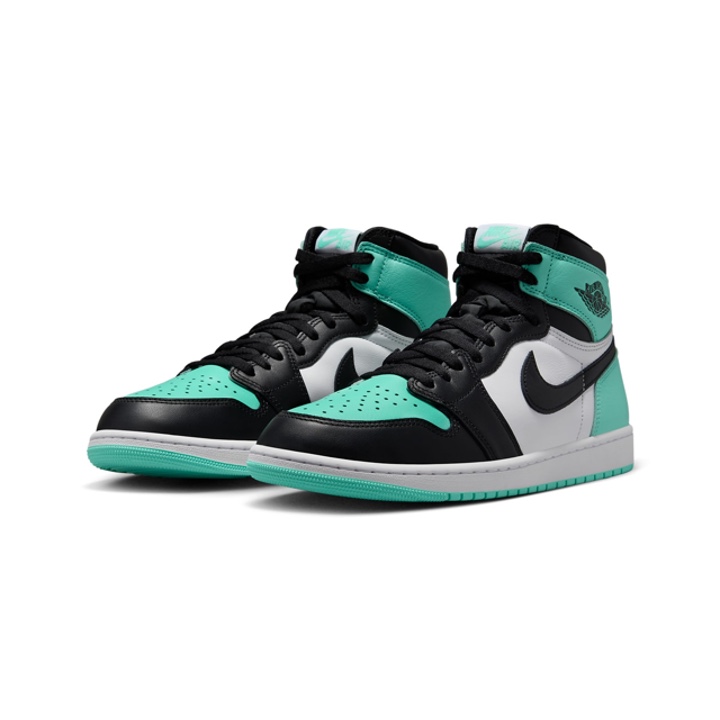 Jordan 1 Retro High OG Green Glow 착용 스타일 - 2