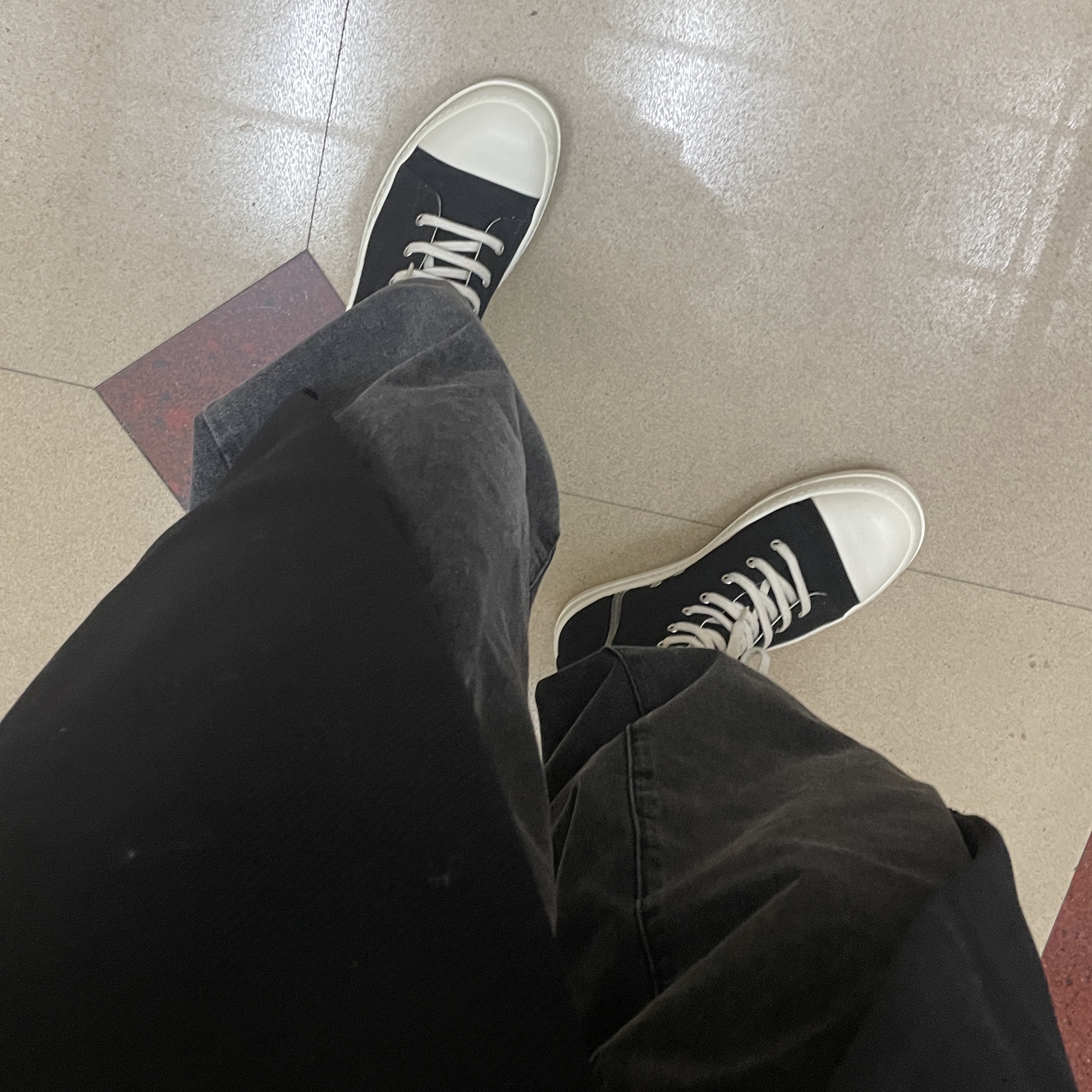 Rick Owens Drkshdw Cotton Zipper Sneakers Black Milk 착용 스타일 - 2