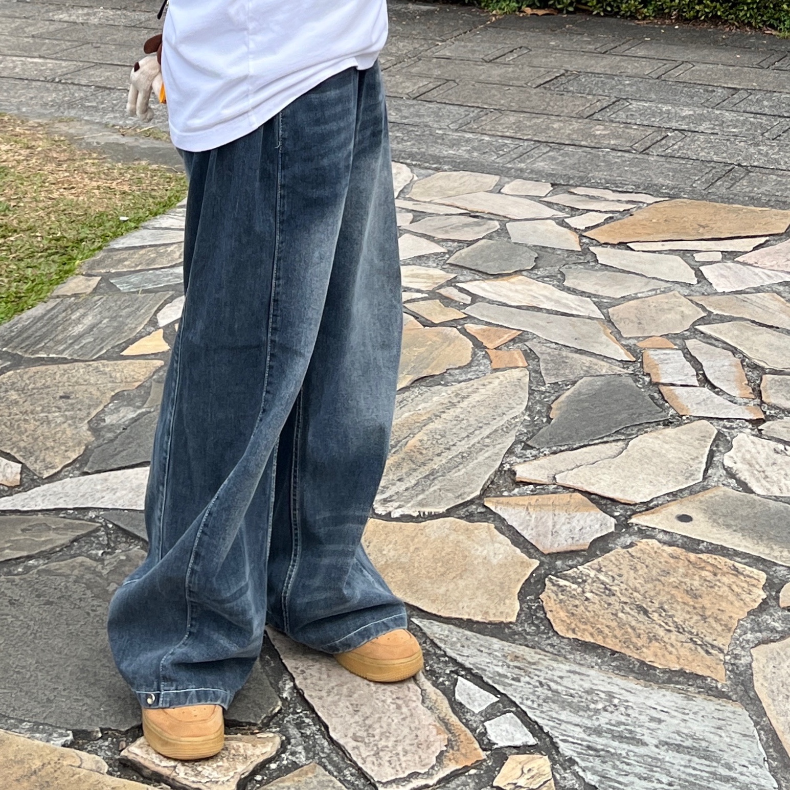 Nike Air Force 1 '07 WB Flax 착용 스타일 - 2