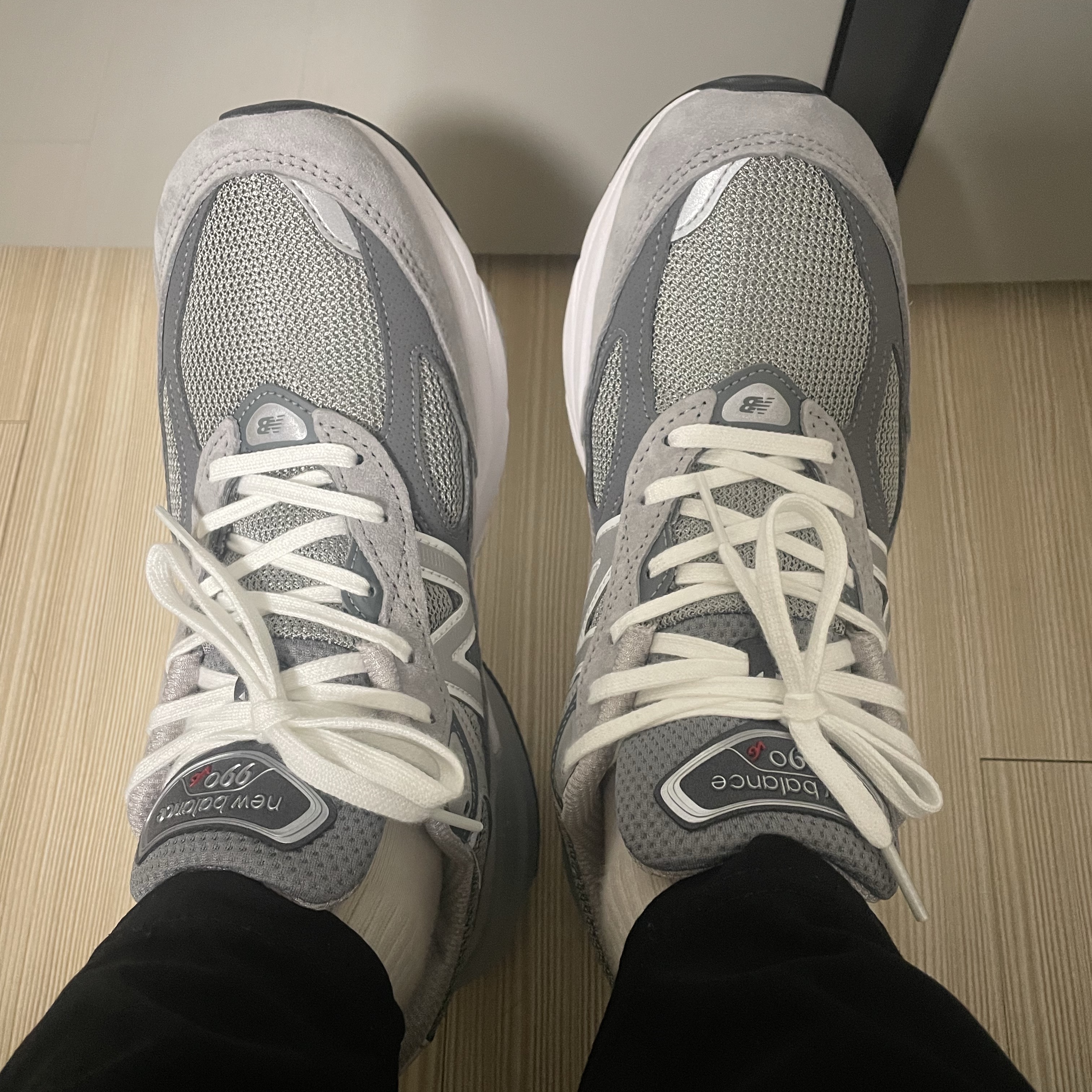 New Balance 990v6 Made in USA Grey - D Standard 착용 스타일
