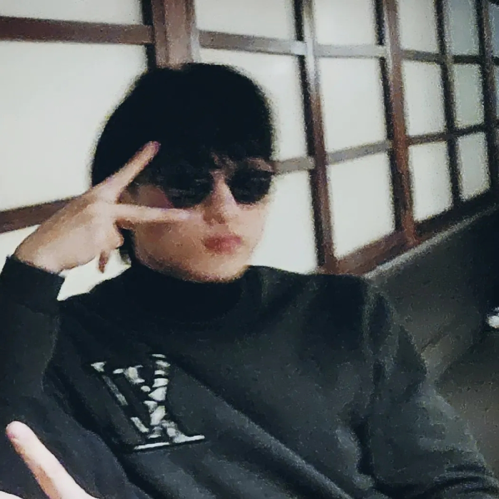 KREAM 프로필 이미지