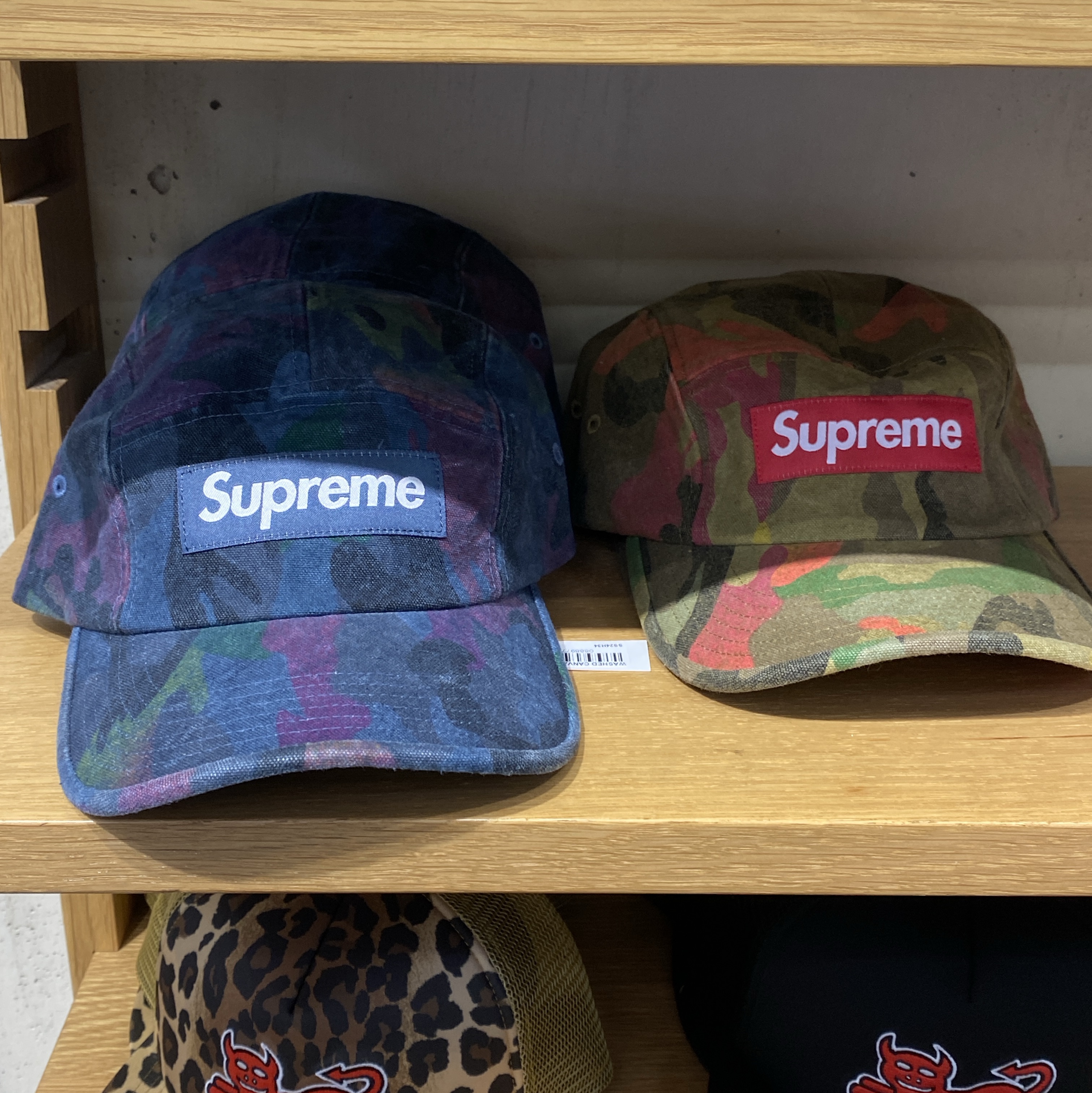 Supreme Washed Canvas Camp Cap Navy Camo - 24SS, Supreme Washed Canvas Camp Cap Tan Camo - 24SS 착용 스타일