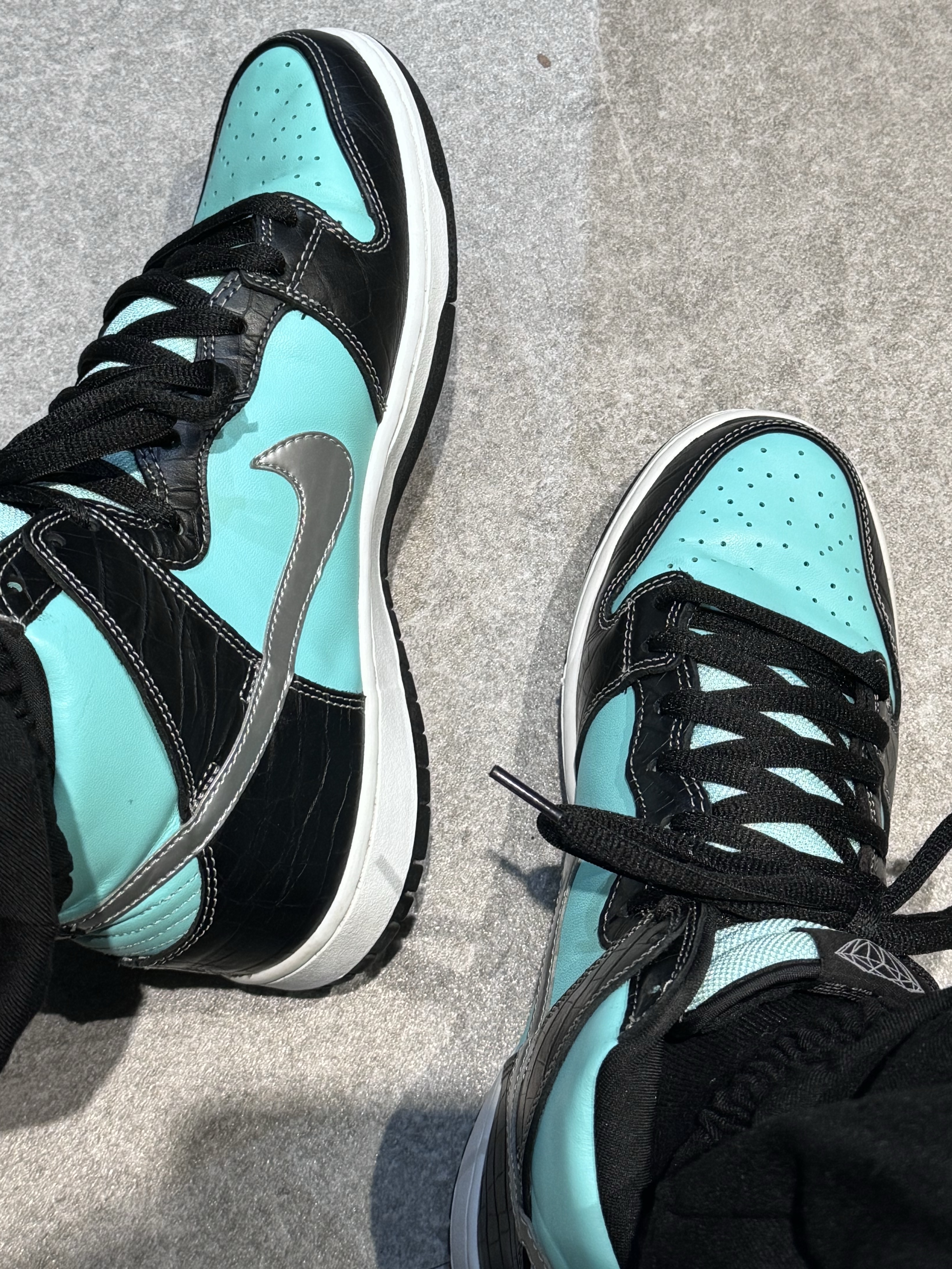 Nike x Diamond Supply Co. SB Dunk High Tiffany 착용 스타일 - 1