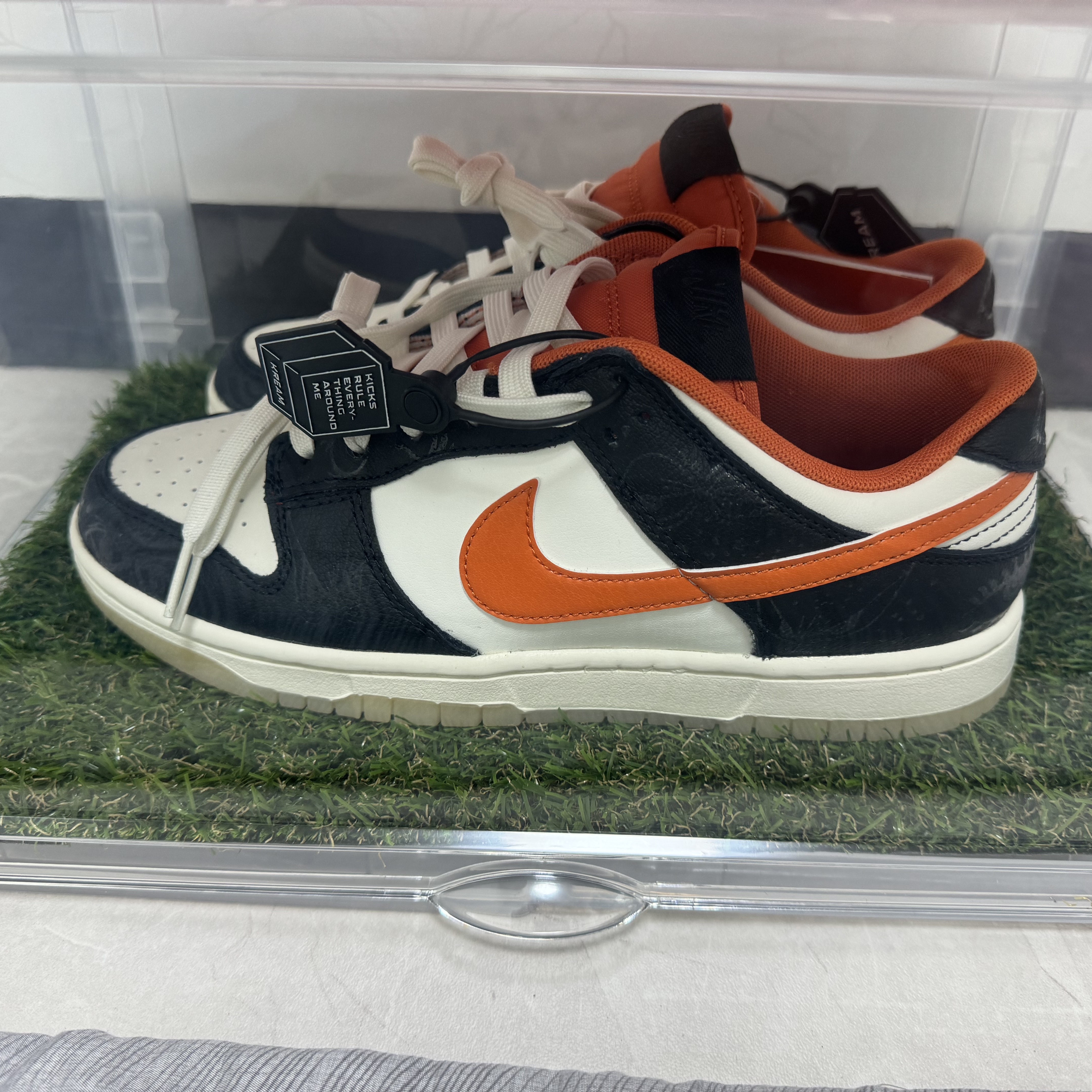 Nike Dunk Low Retro PRM Halloween 착용 스타일