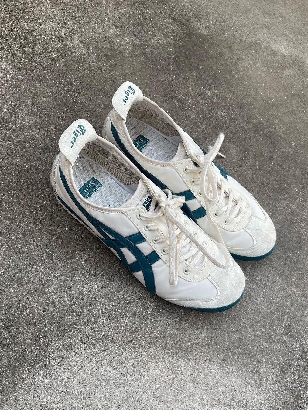 Onitsuka Tiger Mexico 66 Yellow Black, Onitsuka Tiger Mexico 66 SD Birch Metropolis 착용 스타일 - 4