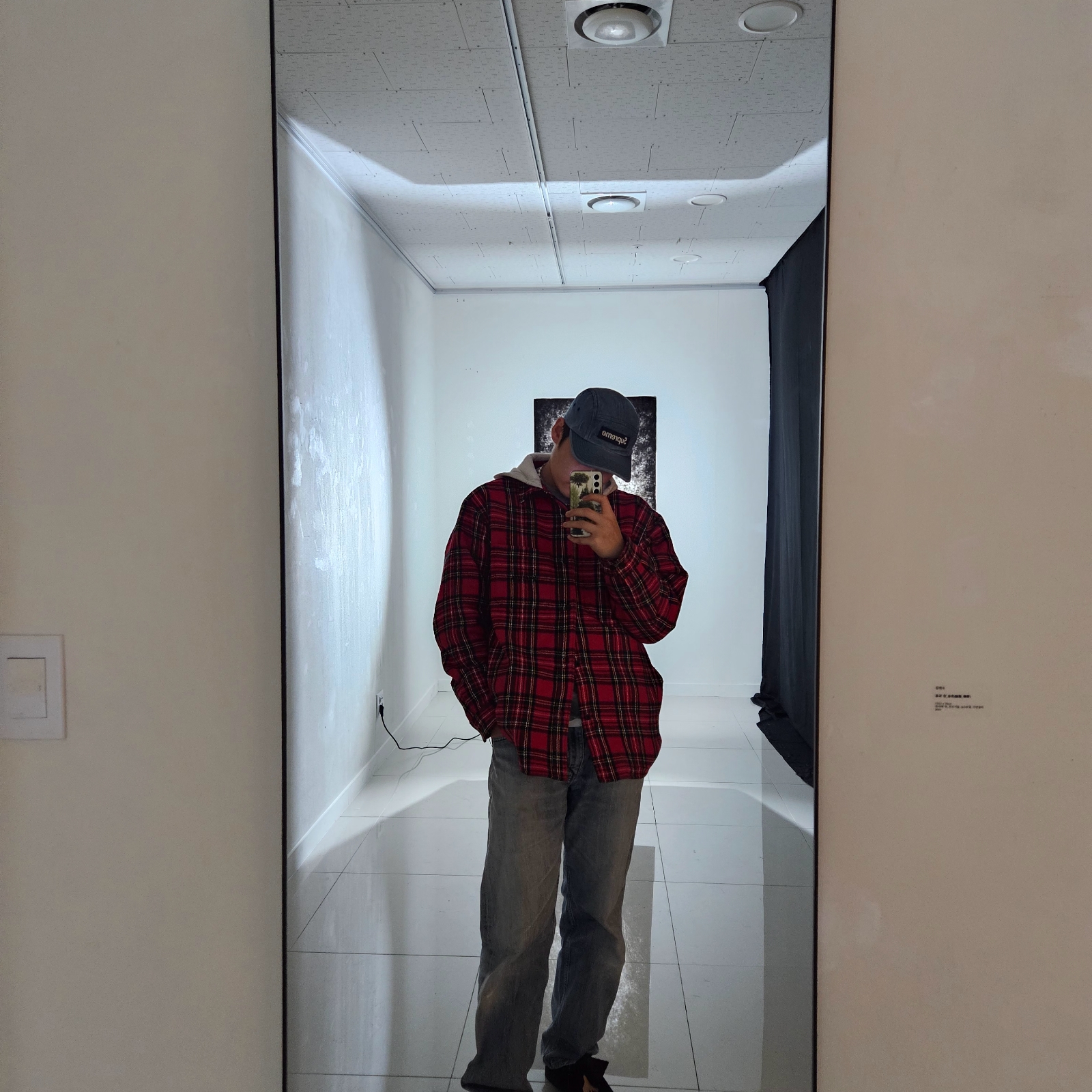 Supreme Tartan Flannel Hooded Shirt Red - 23FW 착용 스타일