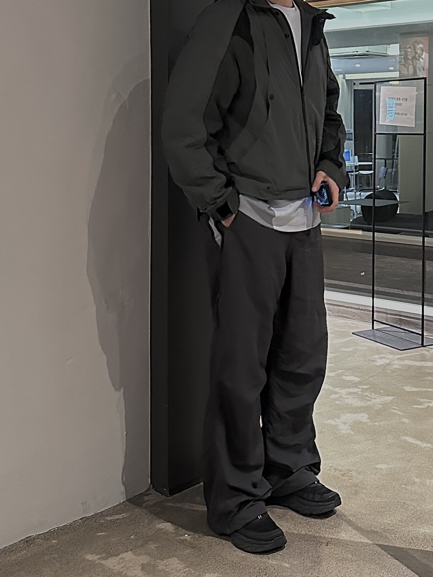 Sansan Gear Slash Jersey Sky Blue - 23FW, Hoka Bondi 6 Black - Wide 착용 스타일 - 2