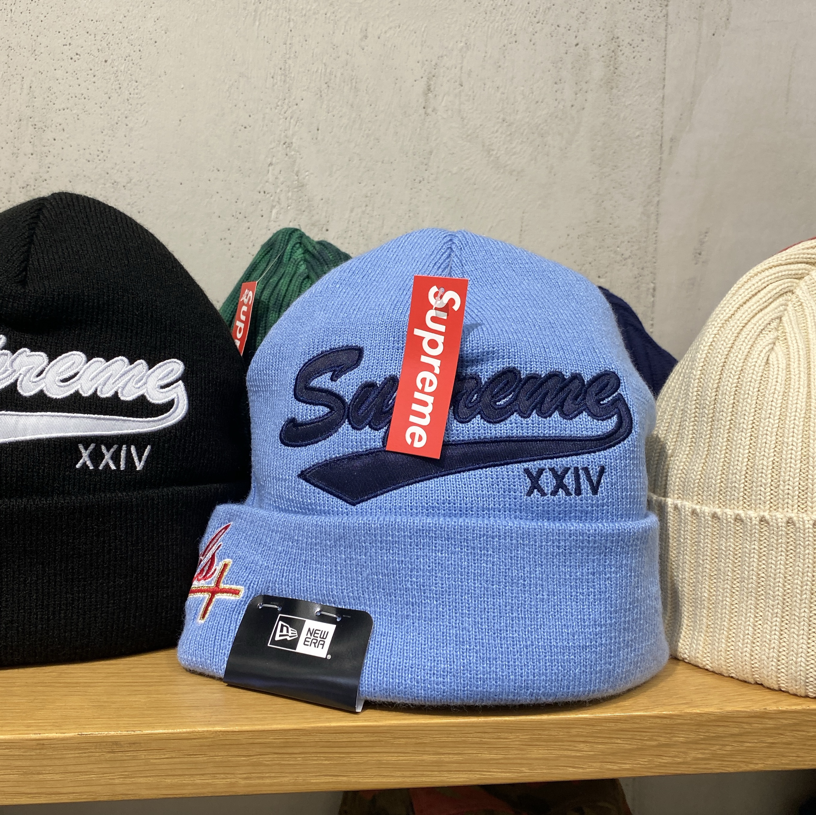 Supreme x New Era Salvation Beanie Light Blue - 24SS 착용 스타일