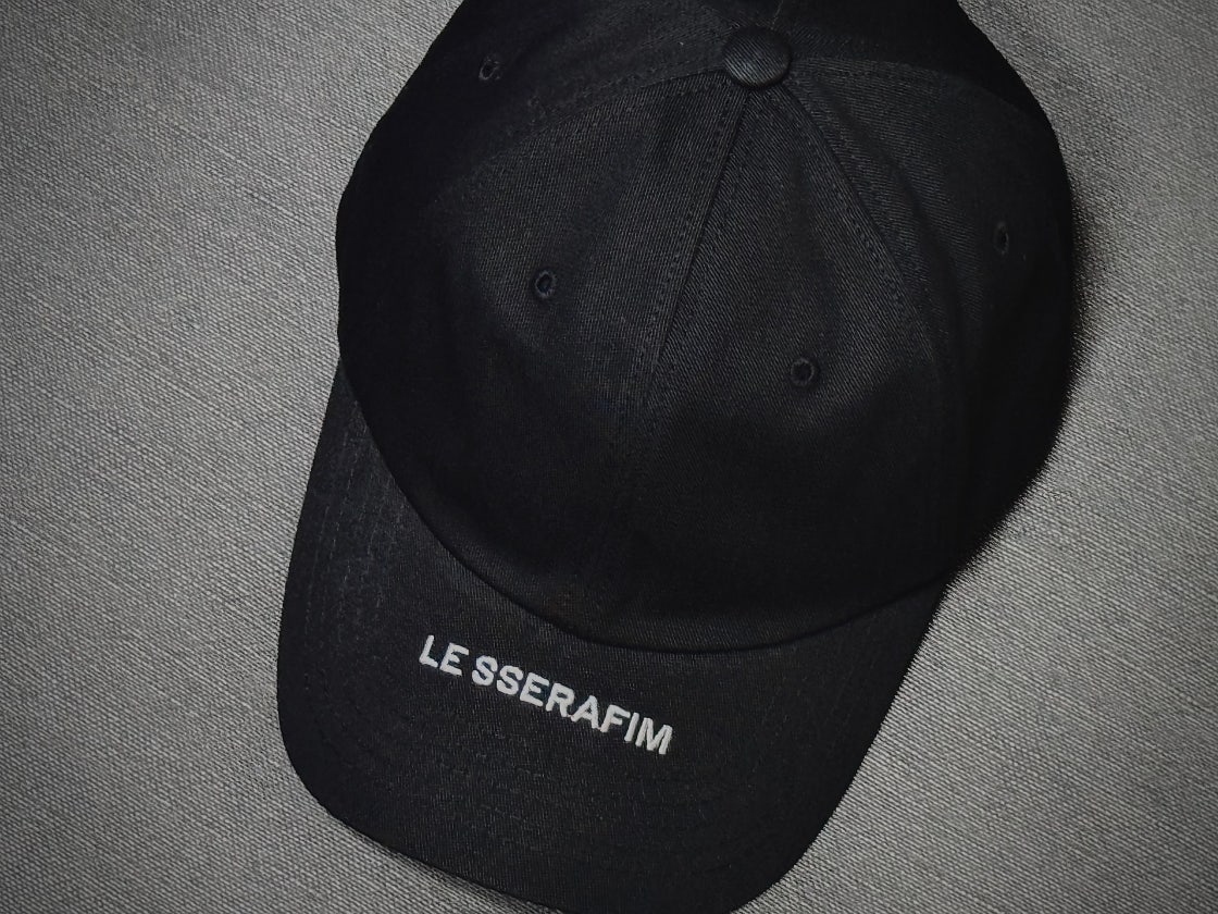 르세라핌 볼캡 | LE SSERAFIM OFFICIAL MERCH. | KREAM