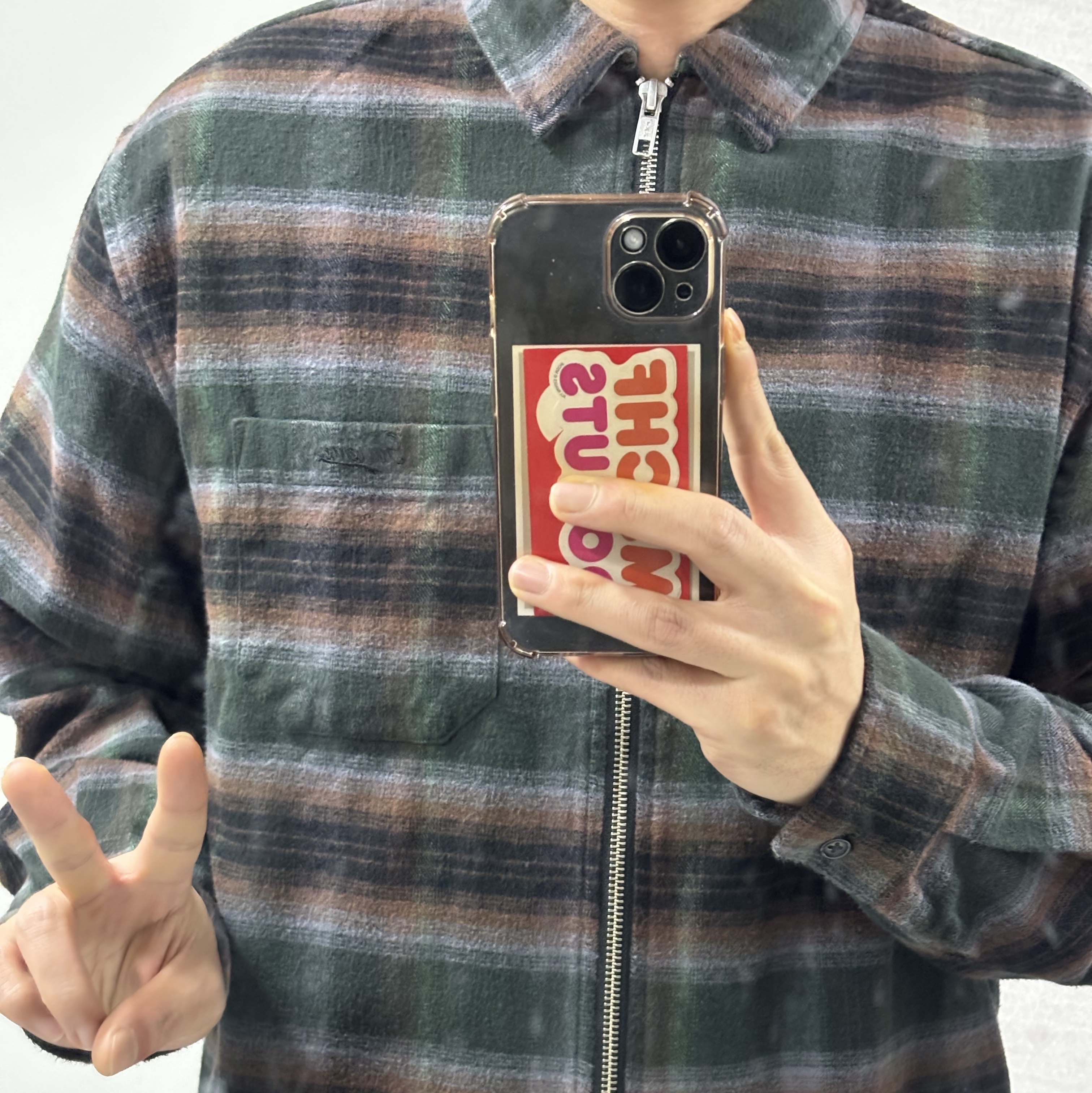 Supreme Shadow Plaid Flannel Zip Up Shirt White - 24SS, Supreme Shadow Plaid Flannel Zip Up Shirt Green - 24SS 착용 스타일 - 2