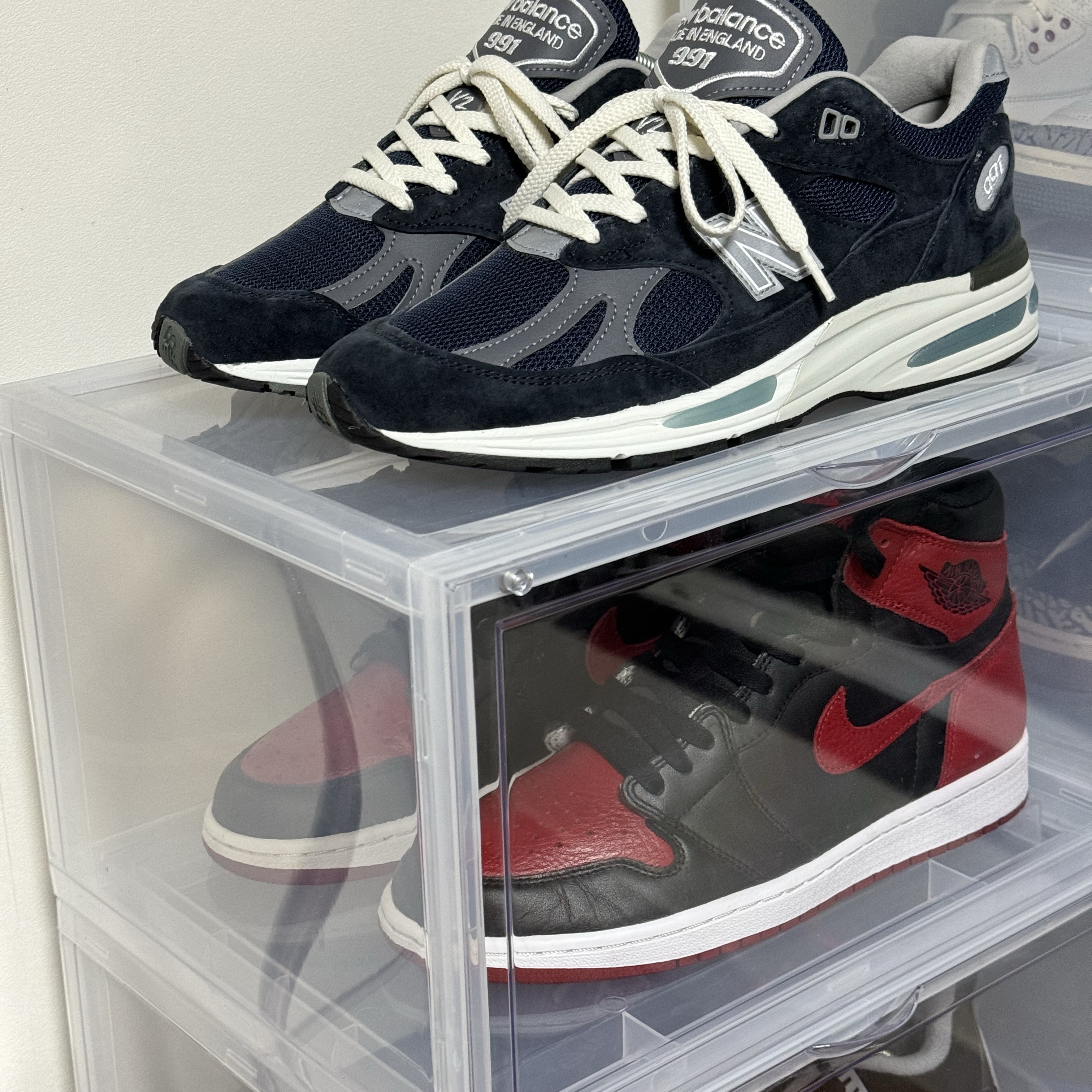 New Balance 991v2 Made in UK Dark Navy Smoked Pearl 착용 스타일 - 3