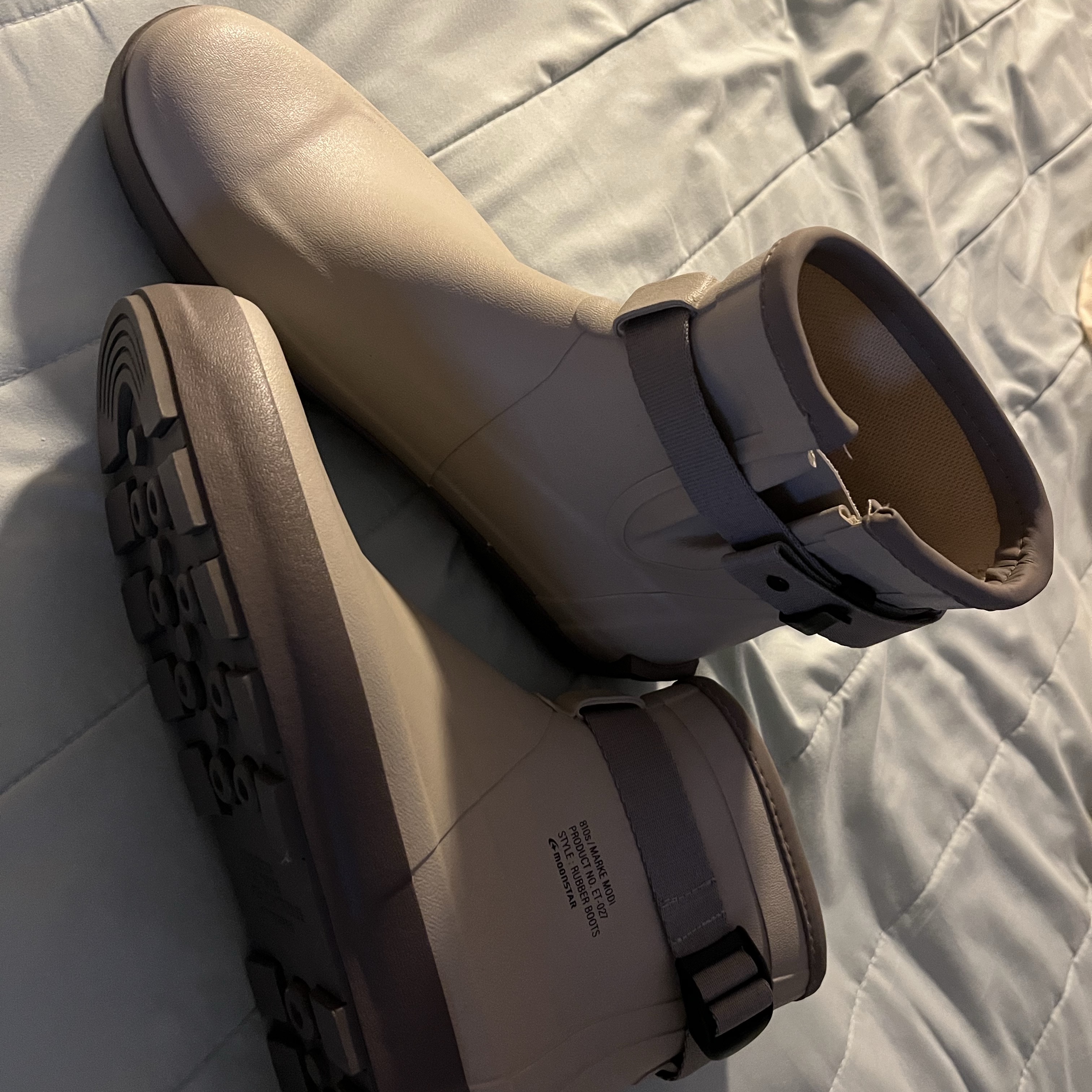 [KREAM 단독] Moonstar 810s ET027 Marke Modi Beige 착용 스타일