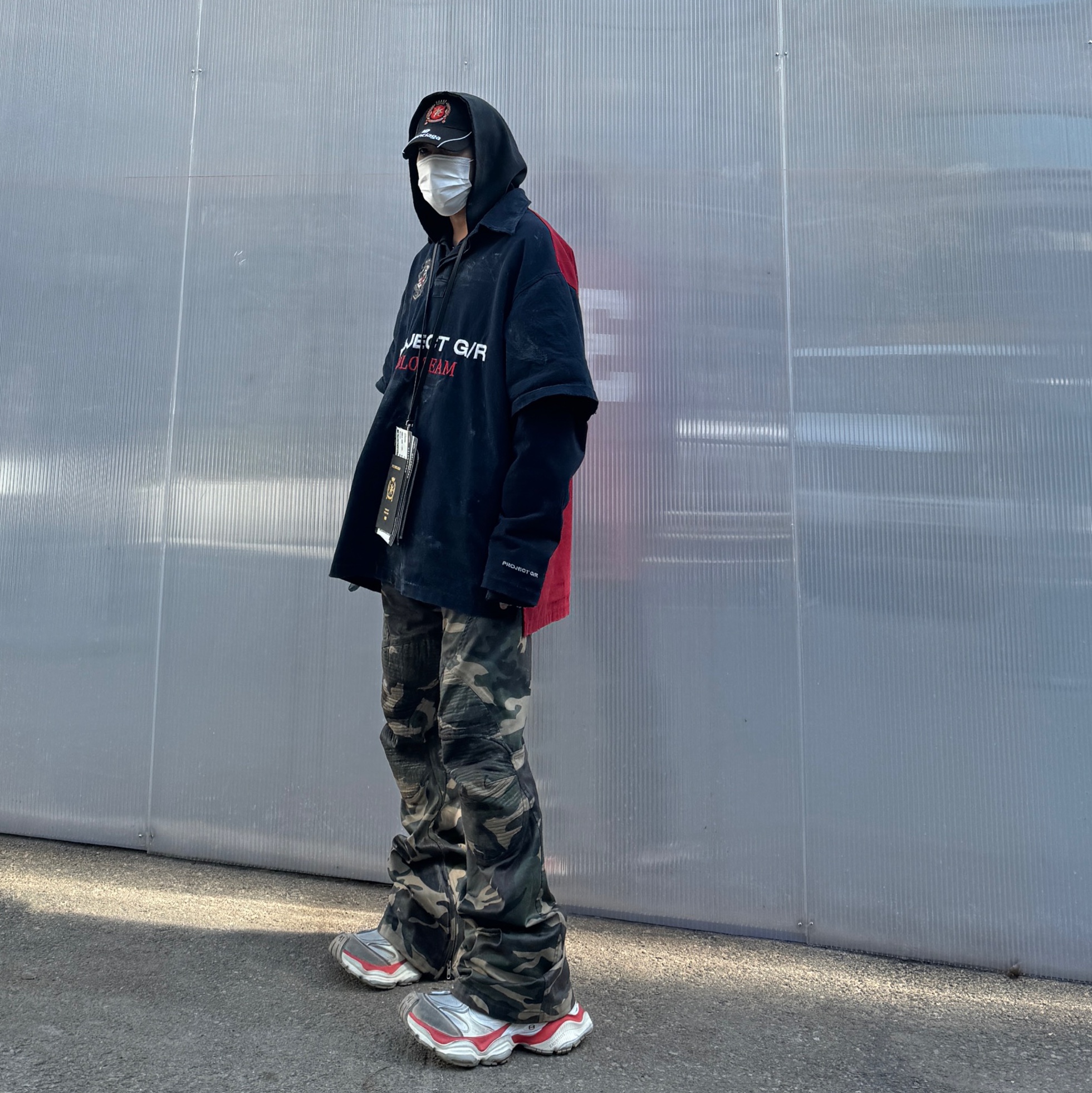 Project G/R Coated Biker Armoured Flare Pants Camo, Project G/R Polo Parody Shirts Navy 착용 스타일 - 1