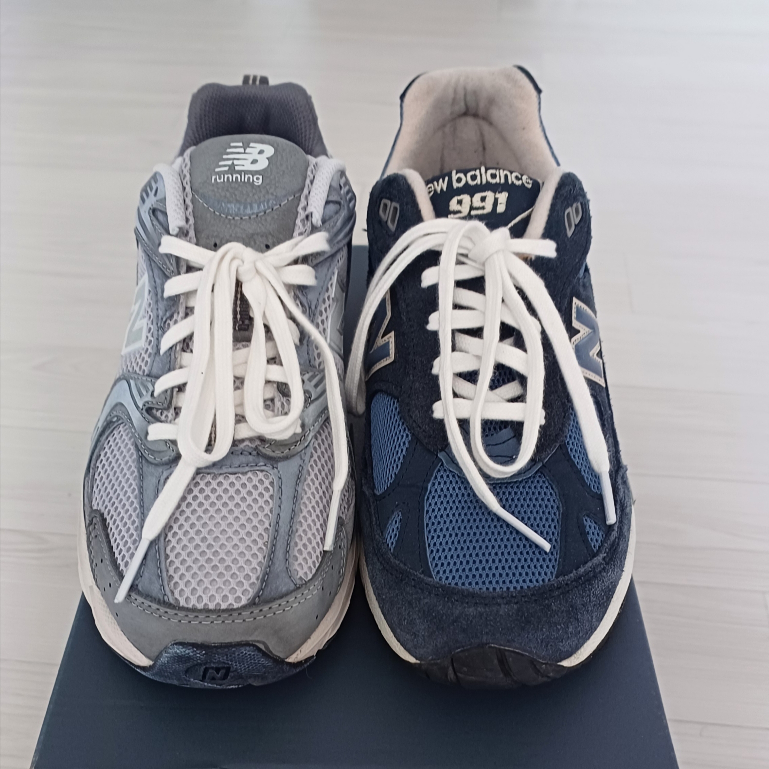 New Balance 530 Premium Vintage Grey Matter 착용 스타일 - 3