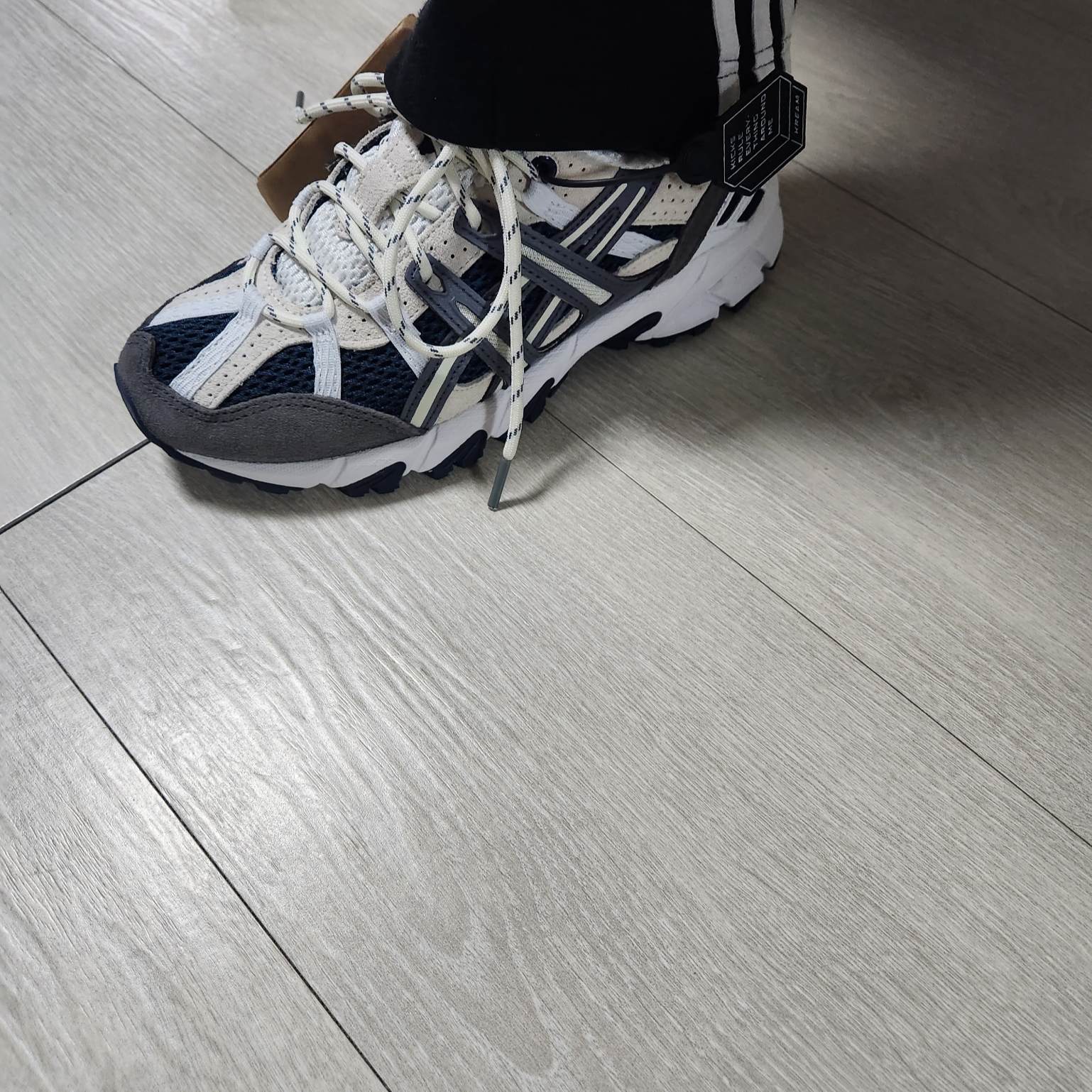 Asics Gel-Sonoma 15-50 French Blue 착용 스타일