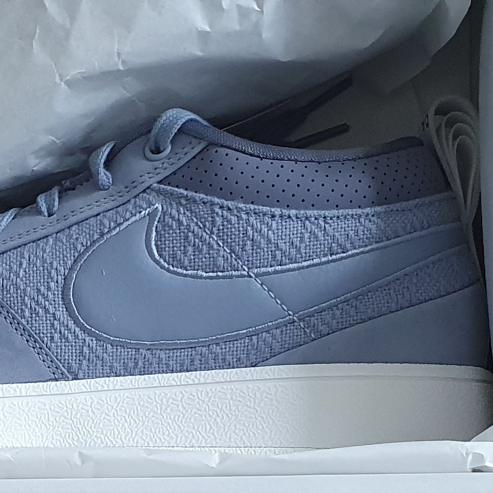 Nike Book 1 EP Mirage V2 착용 스타일