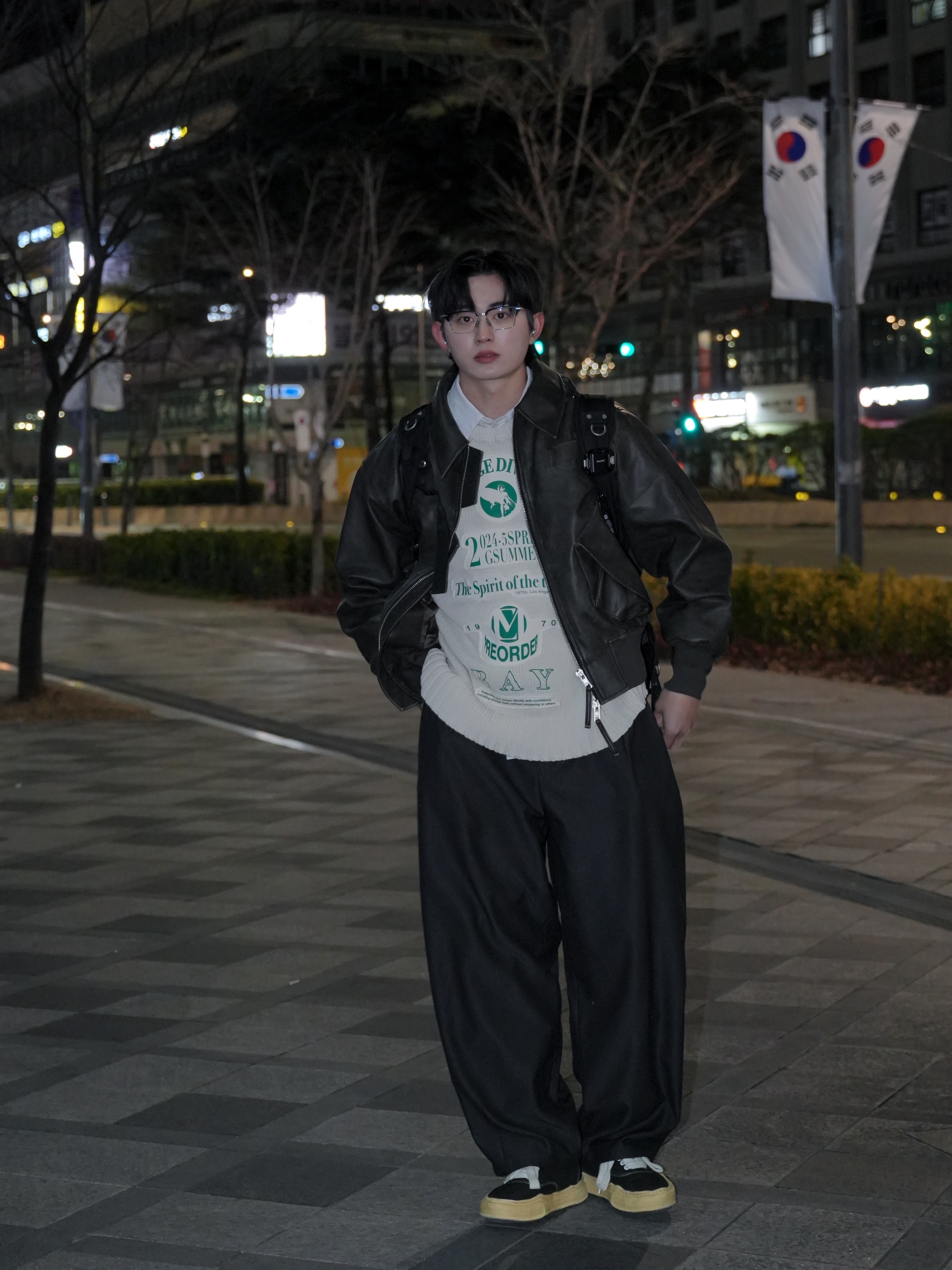 Maison Mihara Yasuhiro Baker OG Sole Broken Suede Low-top Sneakers Black 착용 스타일 - 1