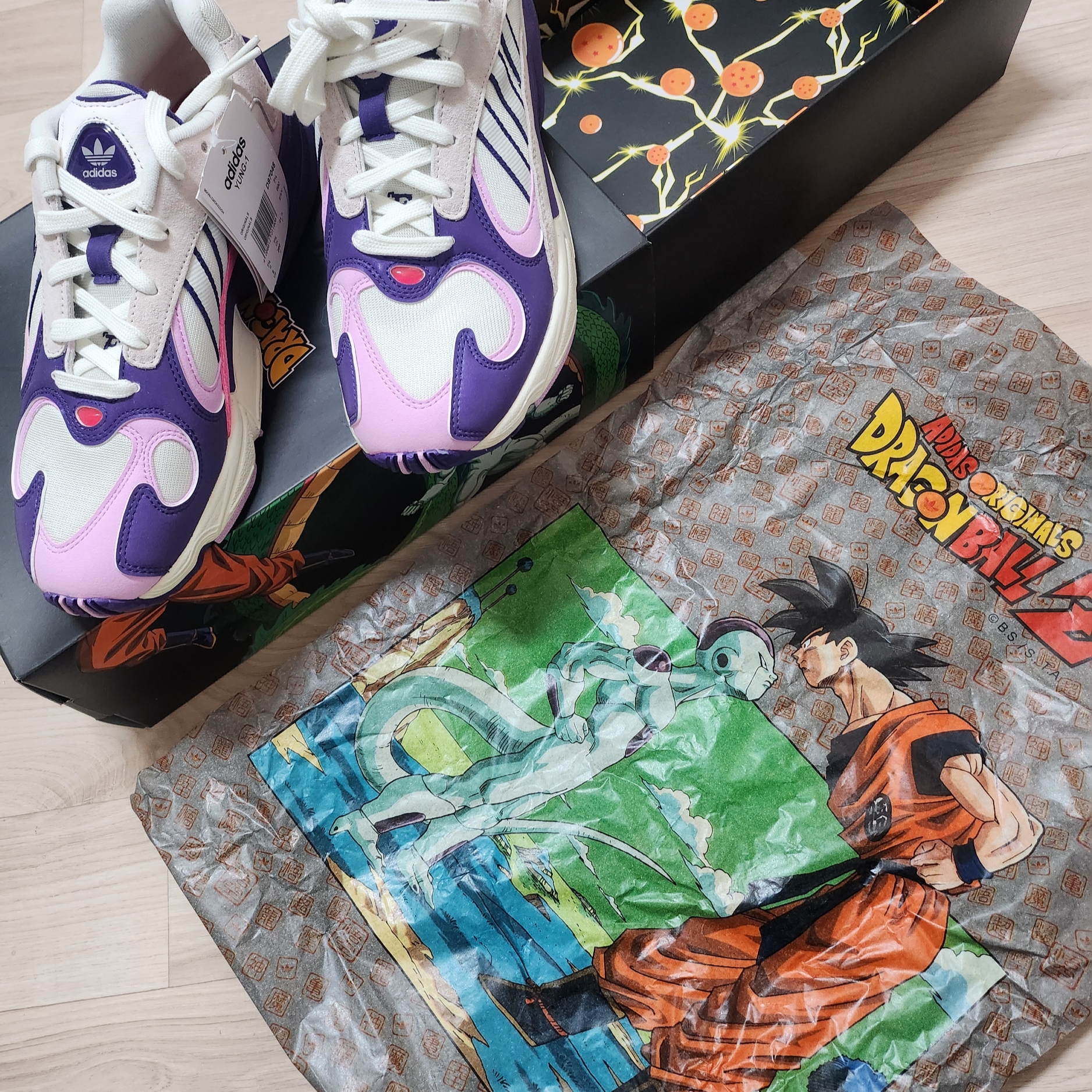 Adidas Yung-1 Dragon Ball Z Frieza 착용 스타일 - 1