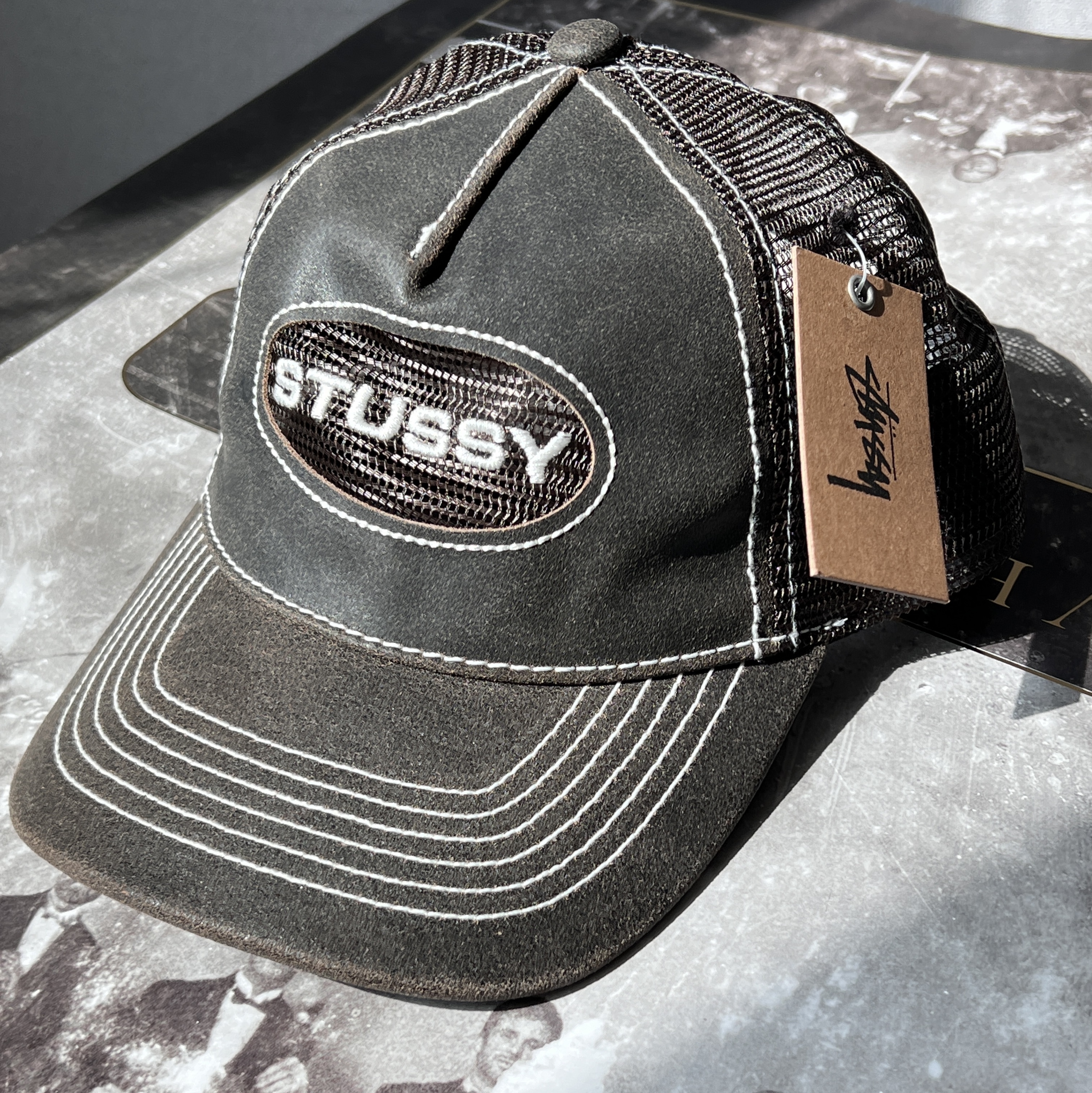 Stussy Low Pro Trucker Cut-Out Leather Snapback Brown 착용 스타일