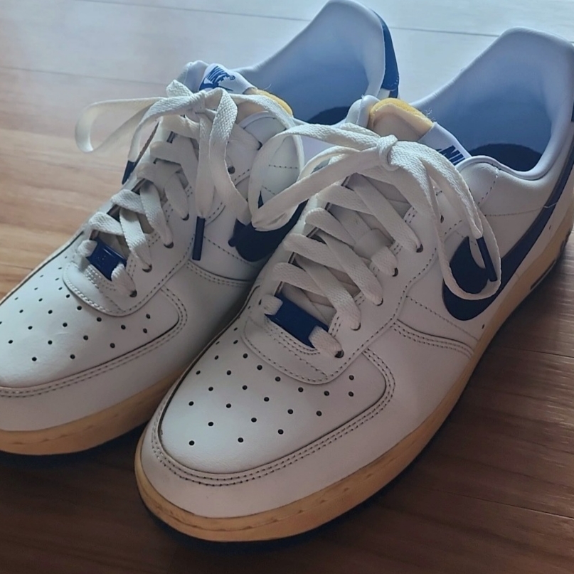 (W) Nike Air Force 1 '07 Sail Pale Vanilla 착용 스타일
