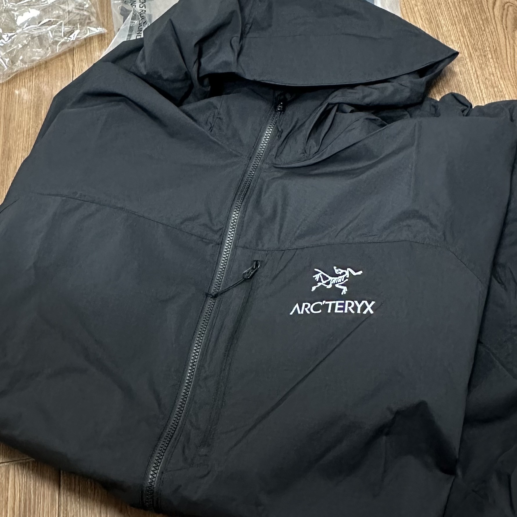 Arc'teryx Squamish Hoody Black 착용 스타일