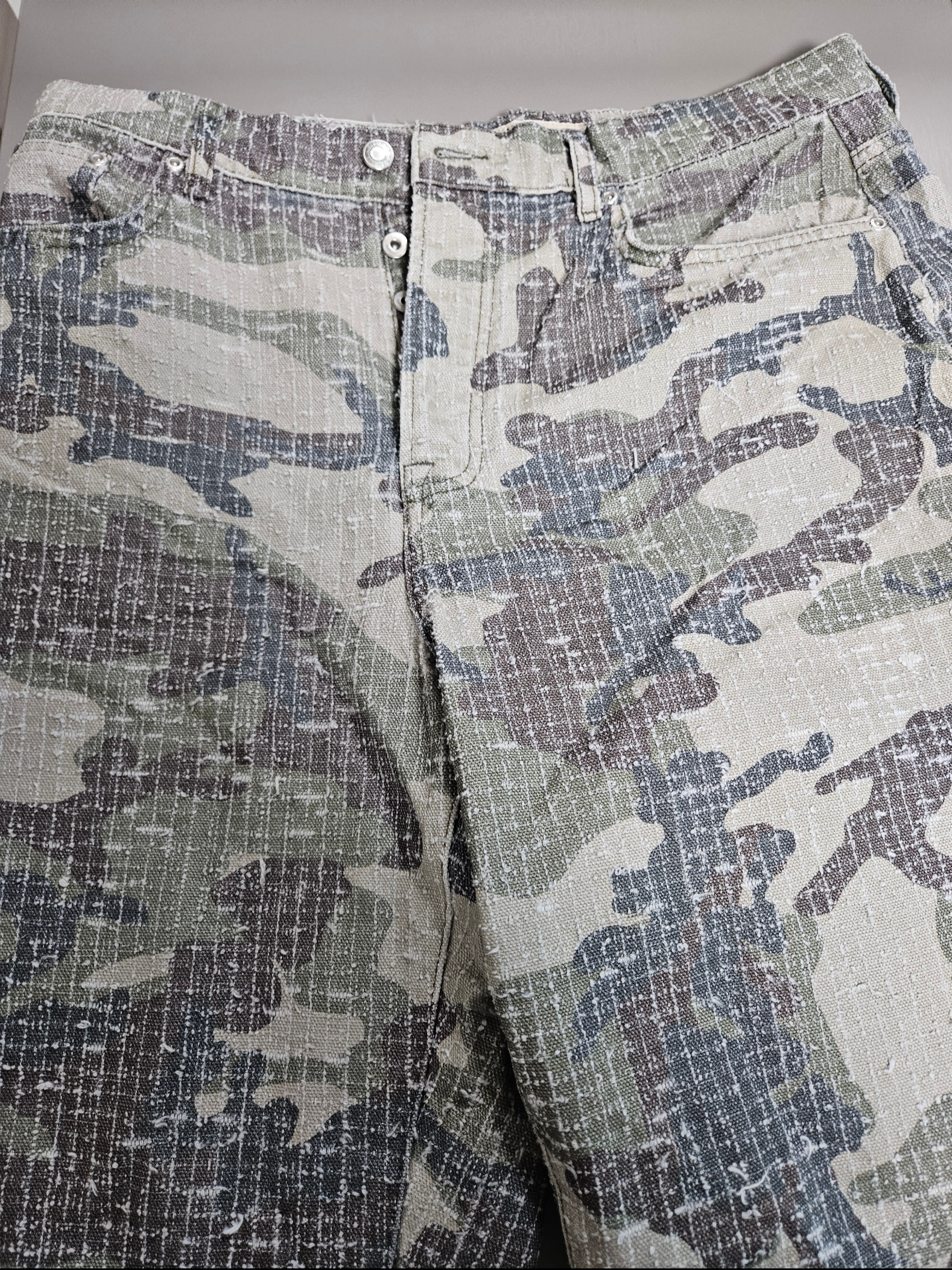 Stussy Work Jacket Camo Canvas Needlepunch Woodland Camo, Stussy Camo Canvas Big Ol’ Jean Needlepunch Woodland Camo 착용 스타일 - 8