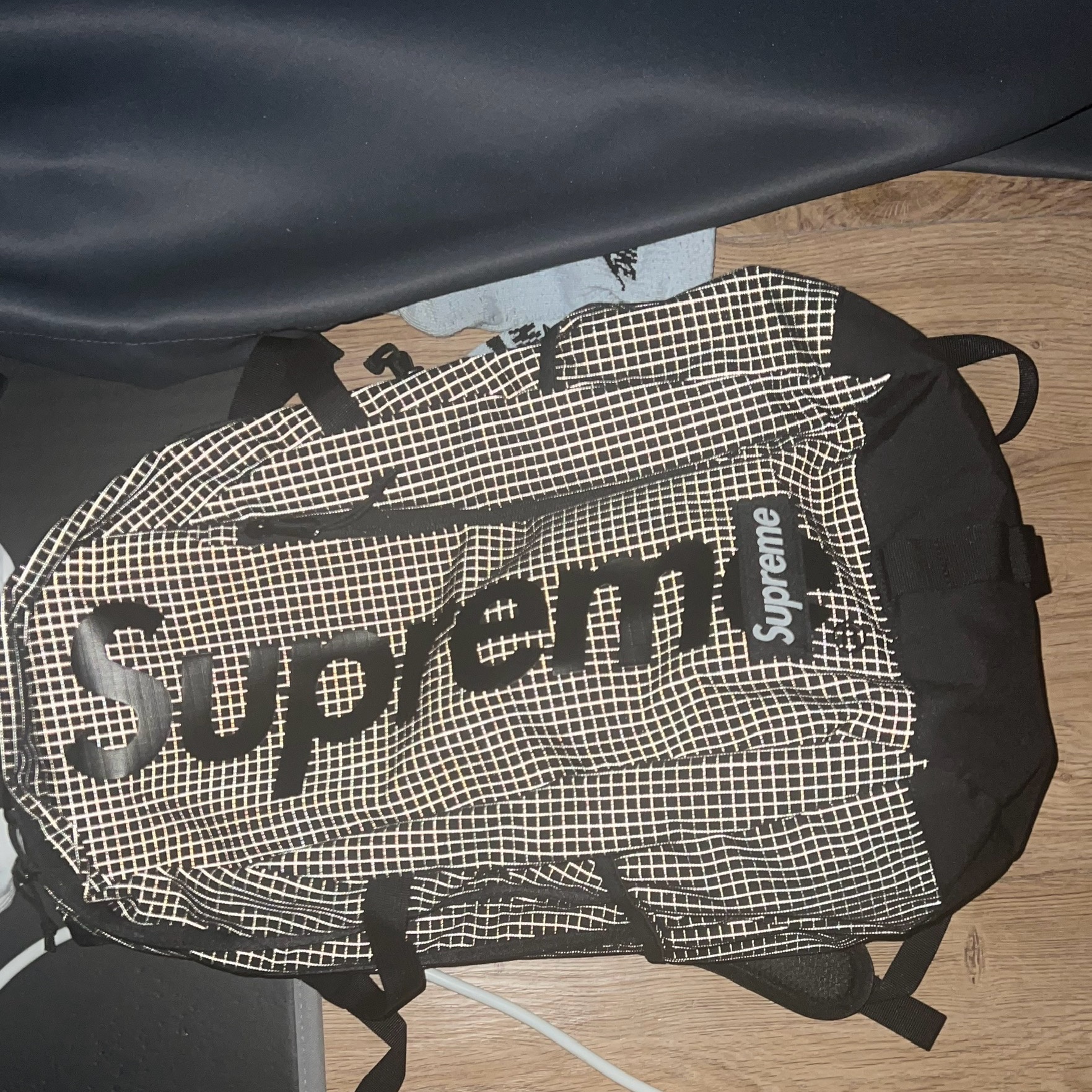 Supreme Backpack Black - 24SS 착용 스타일