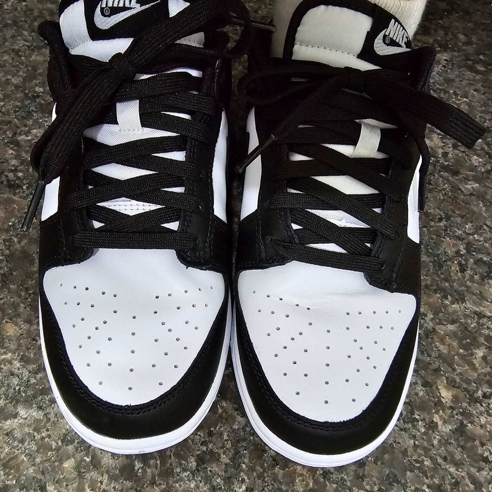 Nike Dunk Low Retro Black 착용 스타일