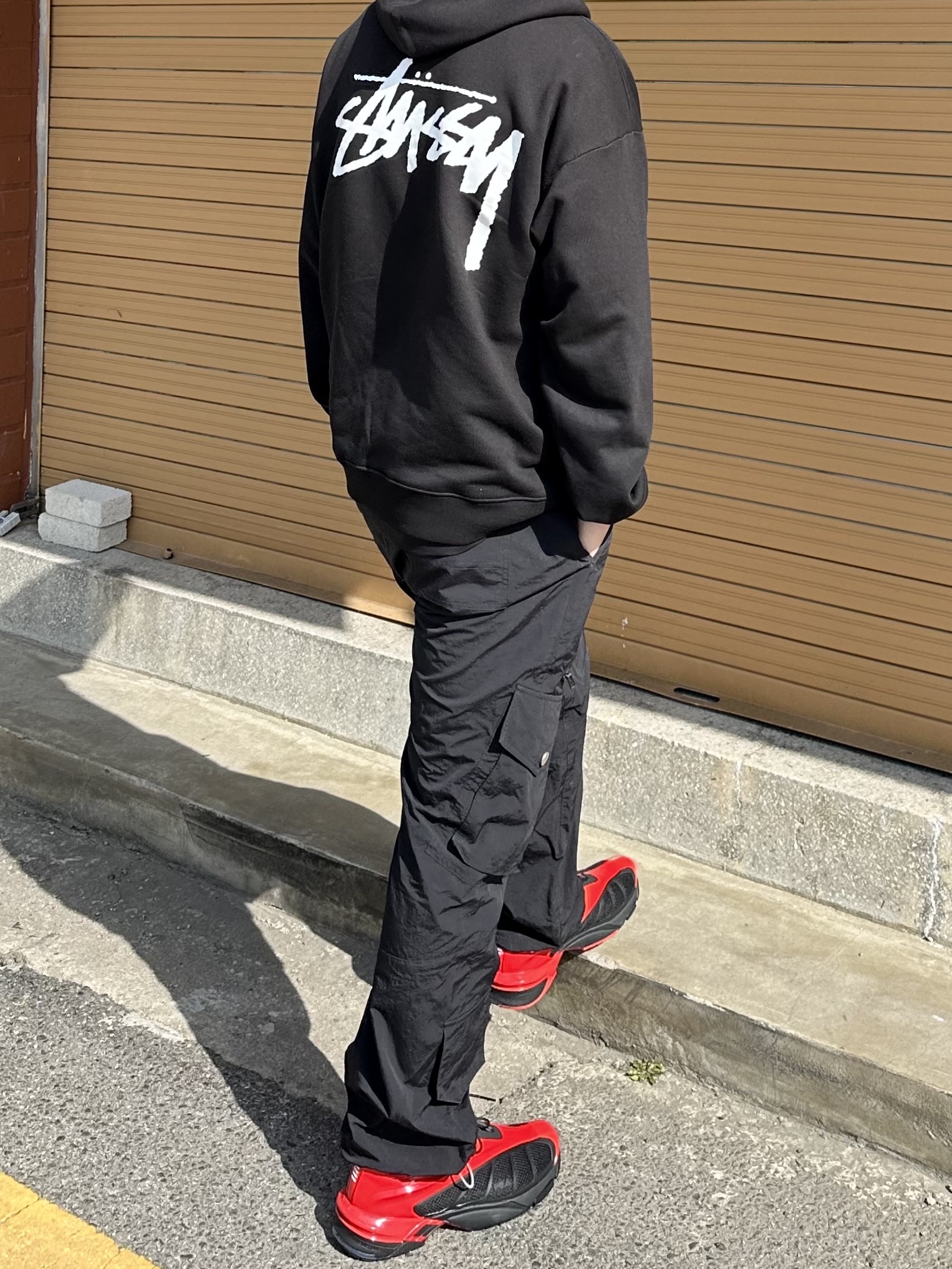 Fila Replica 2002 Black Red 착용 스타일 - 4