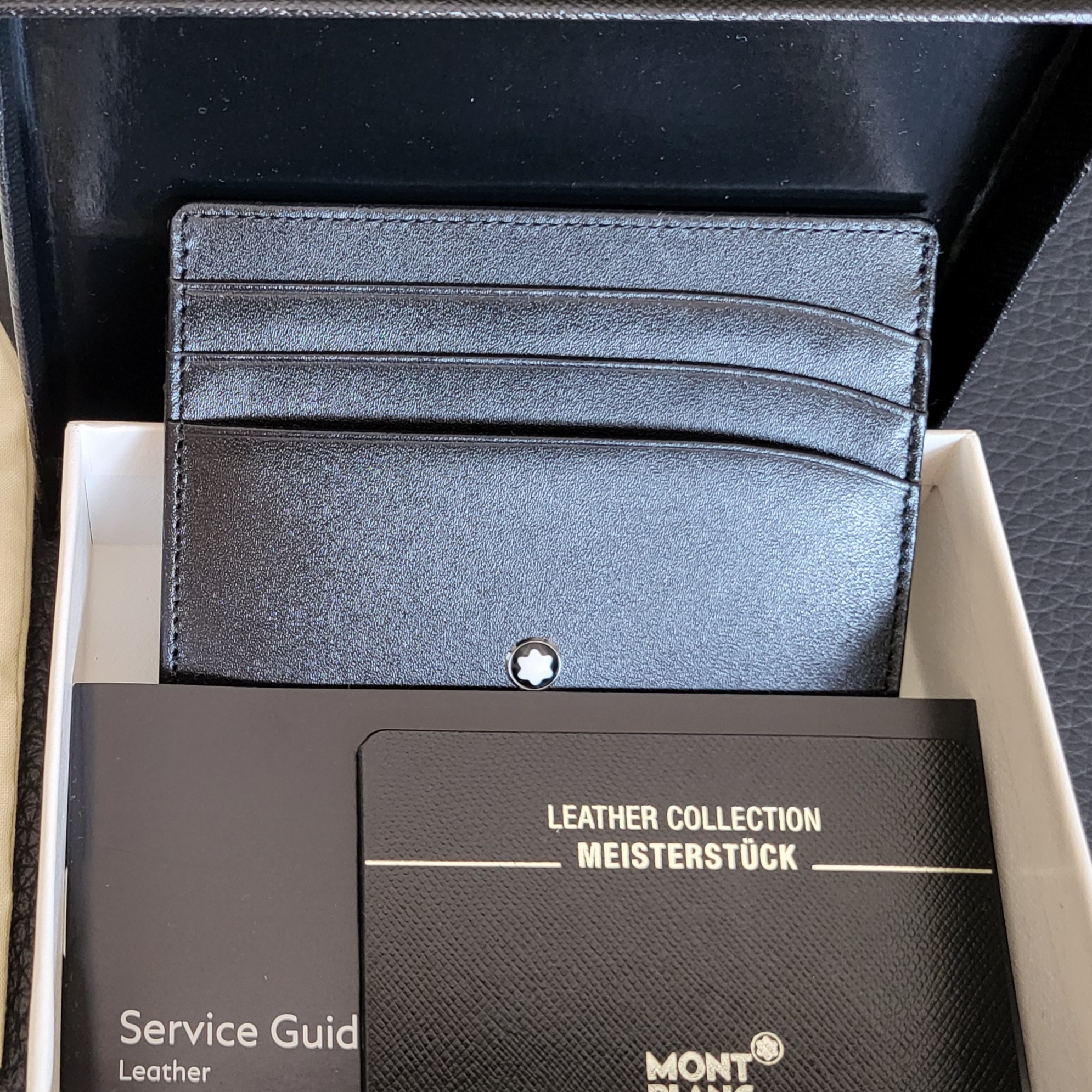 Montblanc Meisterstuck 6cc Pocket Card Holder Black 착용 스타일