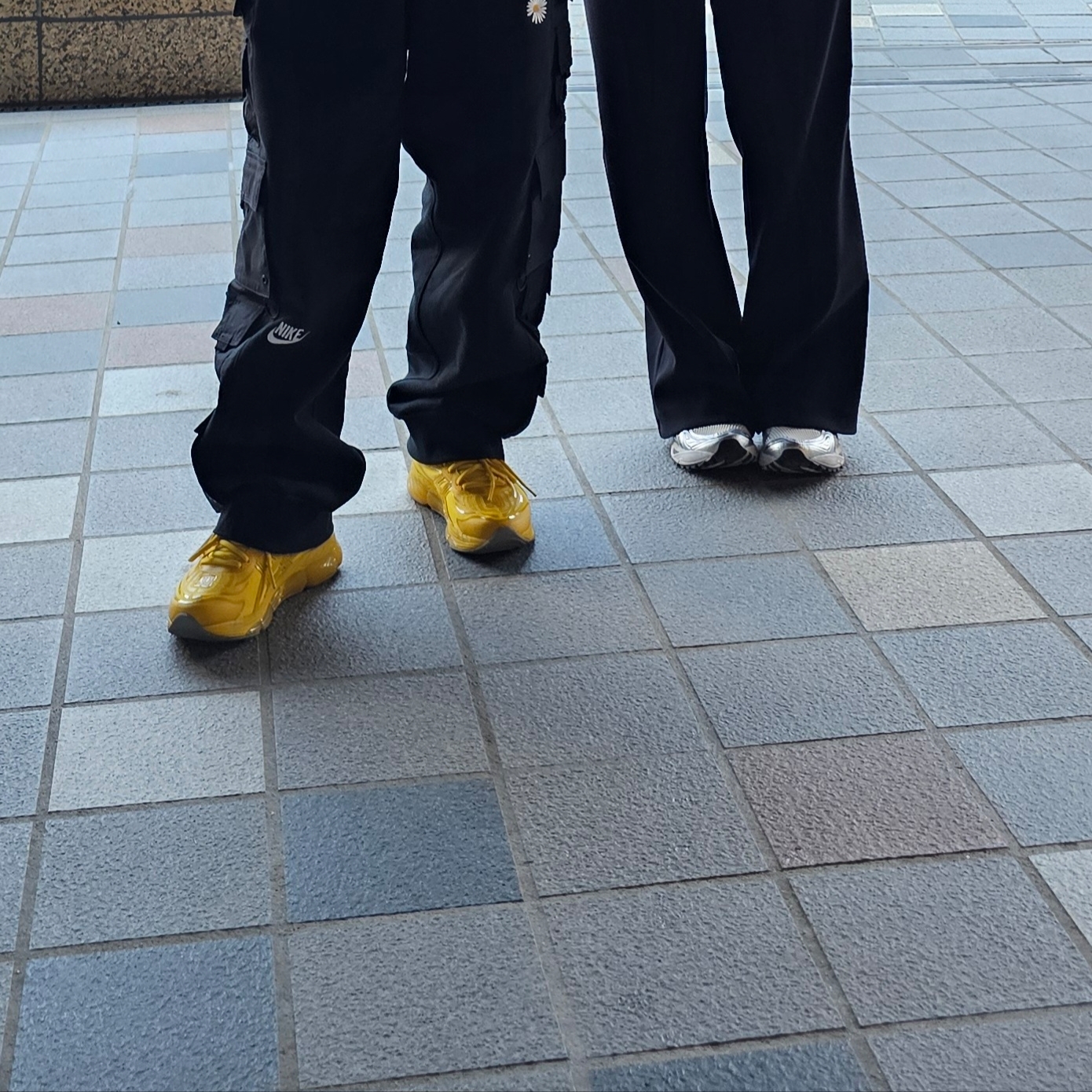 Asics x C.P. Company Gel-Quantum 360 VIII Yellow 착용 스타일