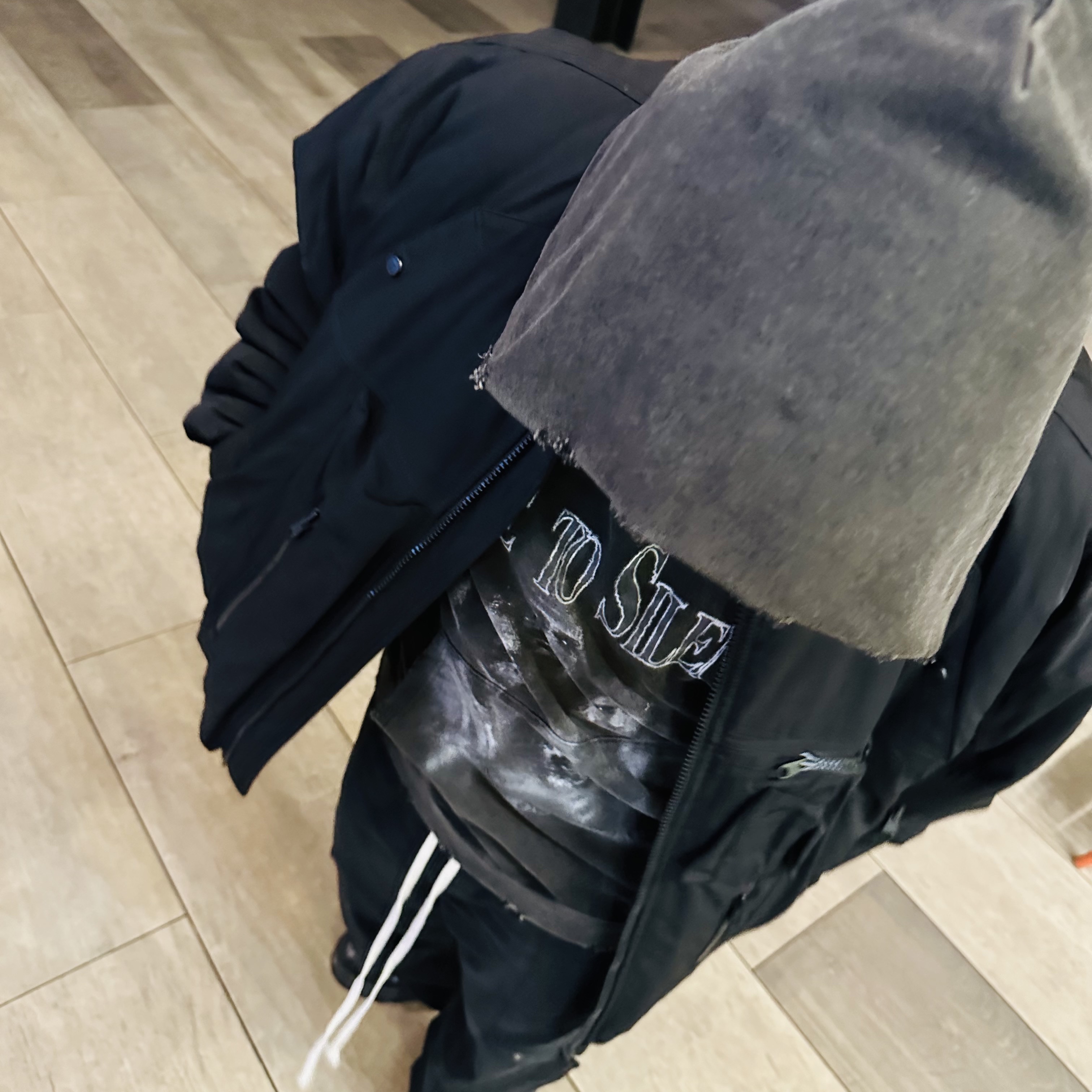 Undermycar Juggernaut Double Back Zip Steroid Bomber Triple Black - 23SS 착용 스타일 - 1