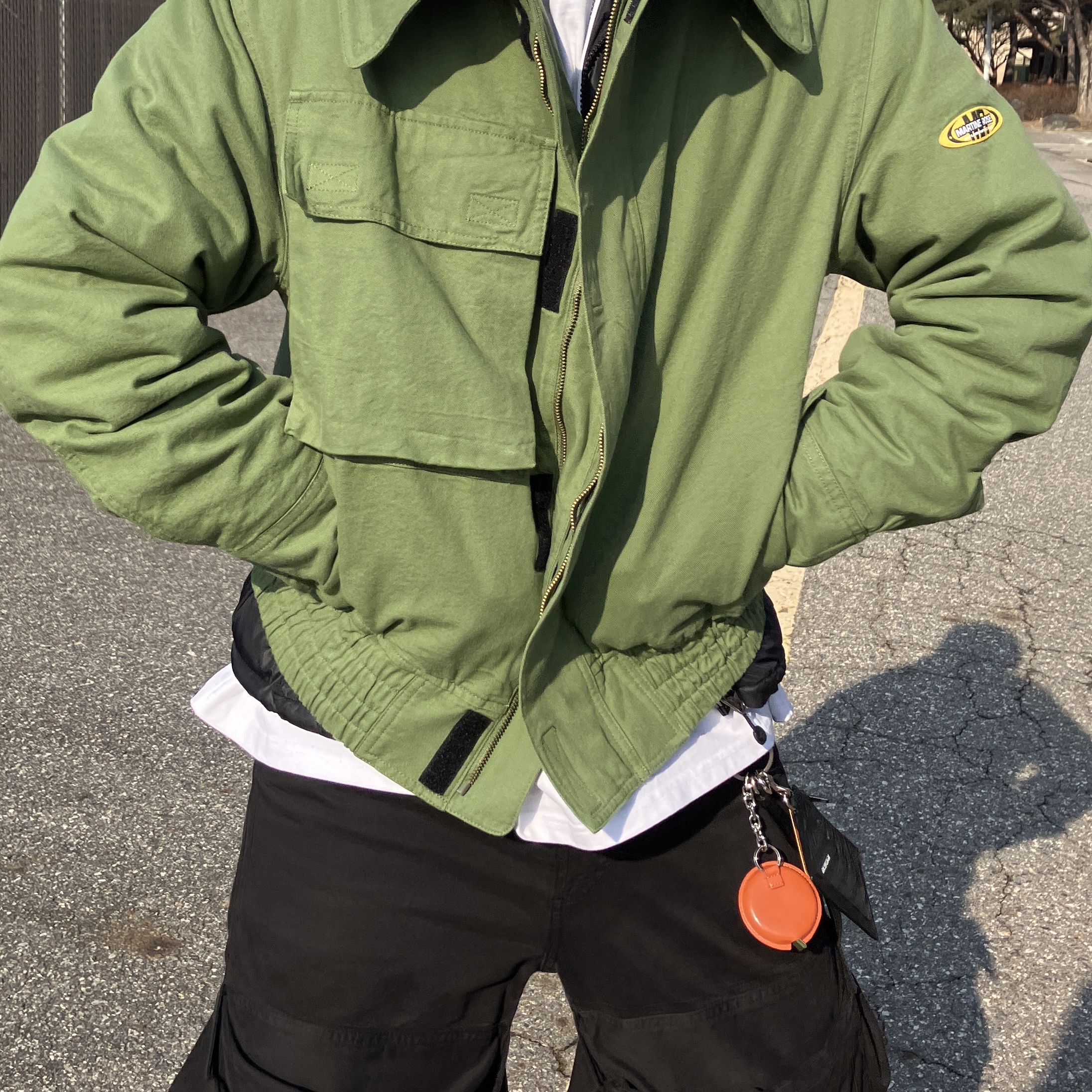 Martine Rose Doll Field Jacket Khaki, Balenciaga Inspector 40mm Derby Black 착용 스타일 - 3