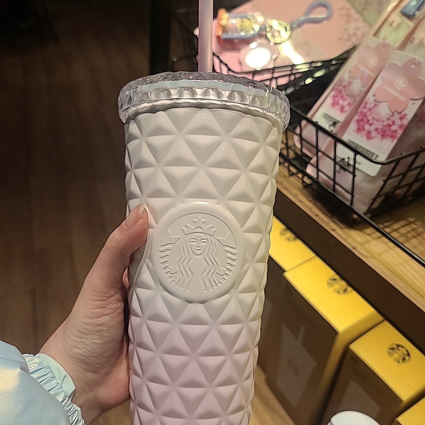 Starbucks SS Blossom Secret Garden Dion Cold Cup 591ml 착용 스타일